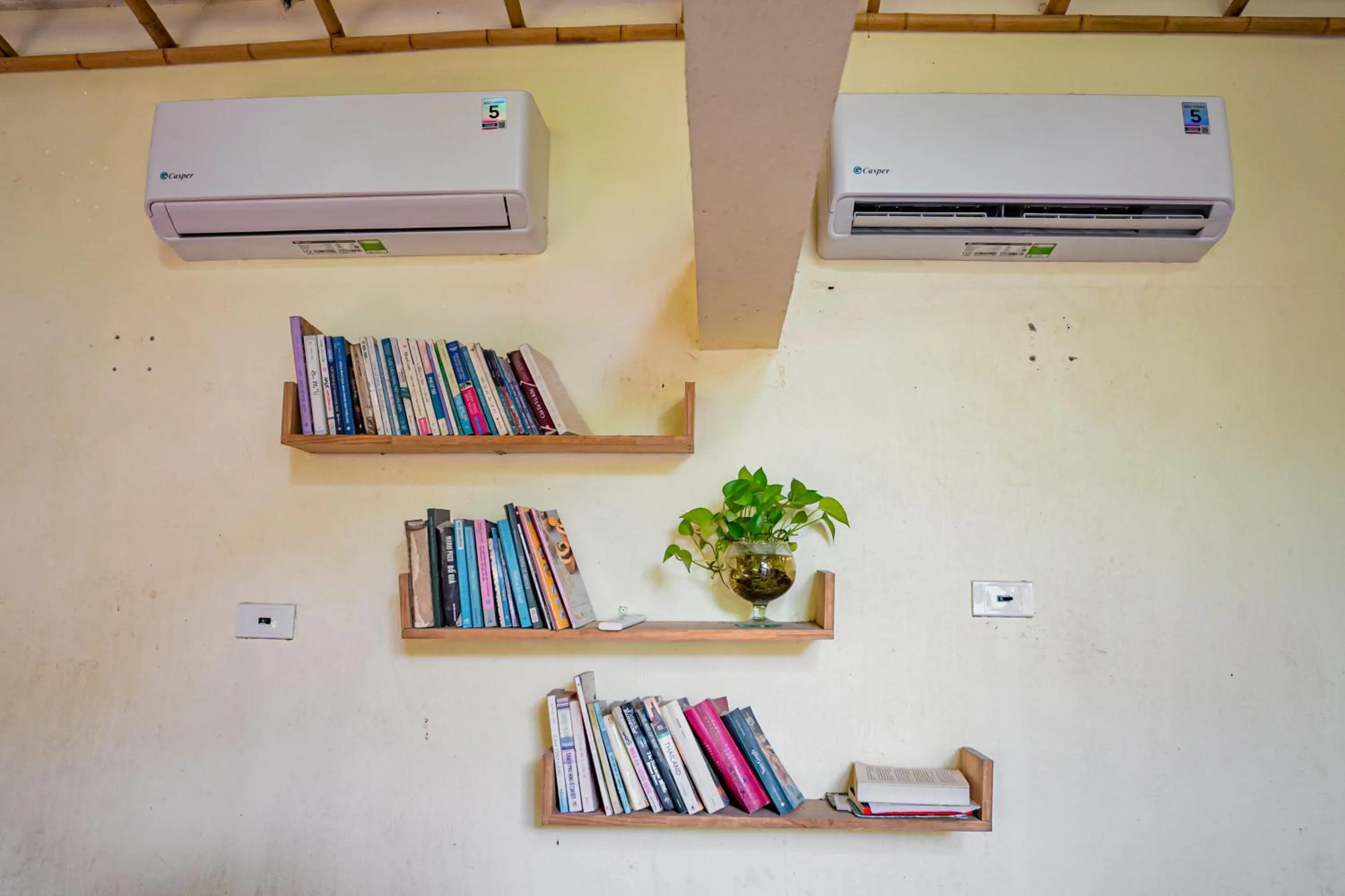 Property building in Trang An Freedom Hood