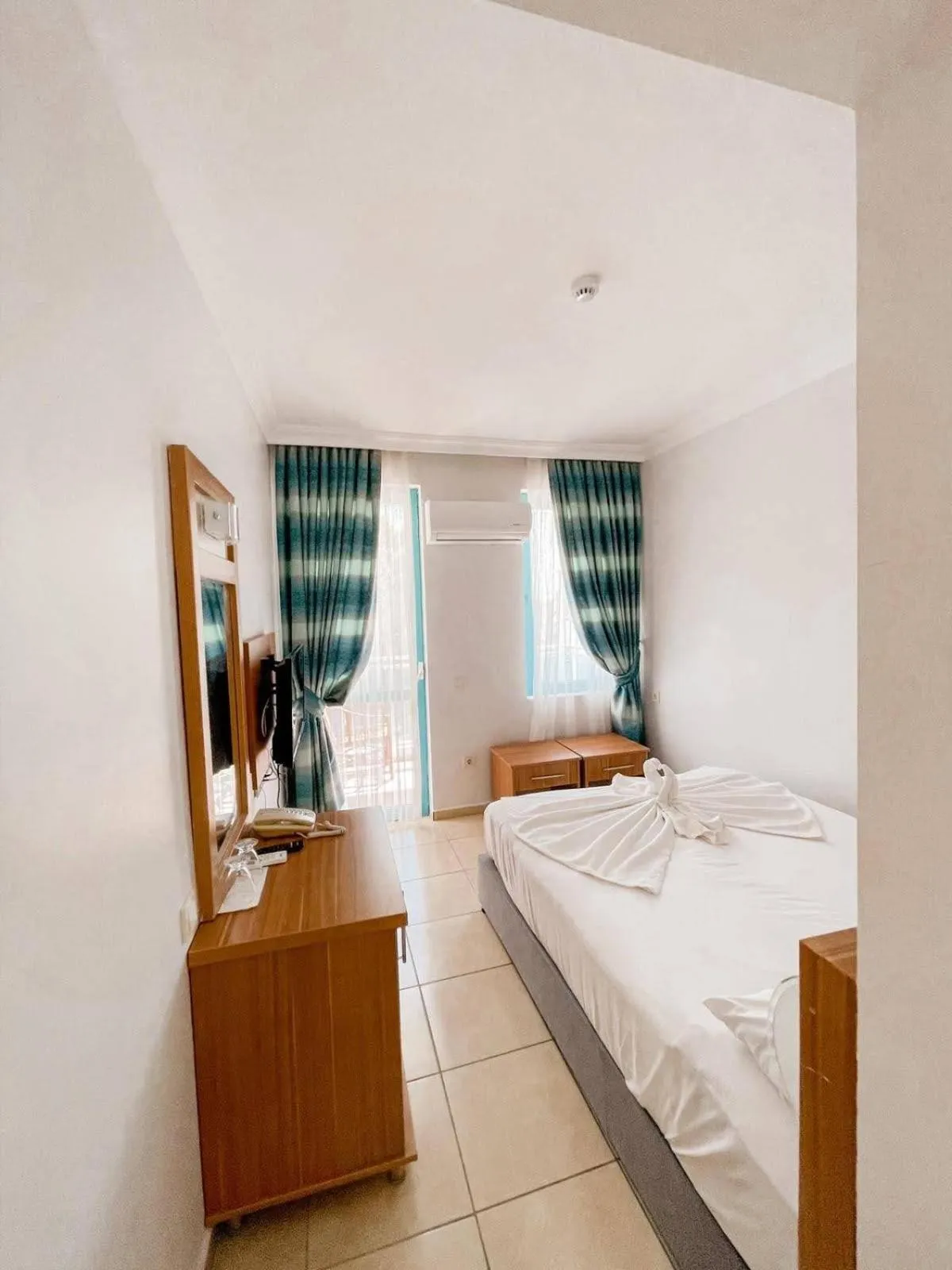 Photo of the whole room in Wonder Life Hotel