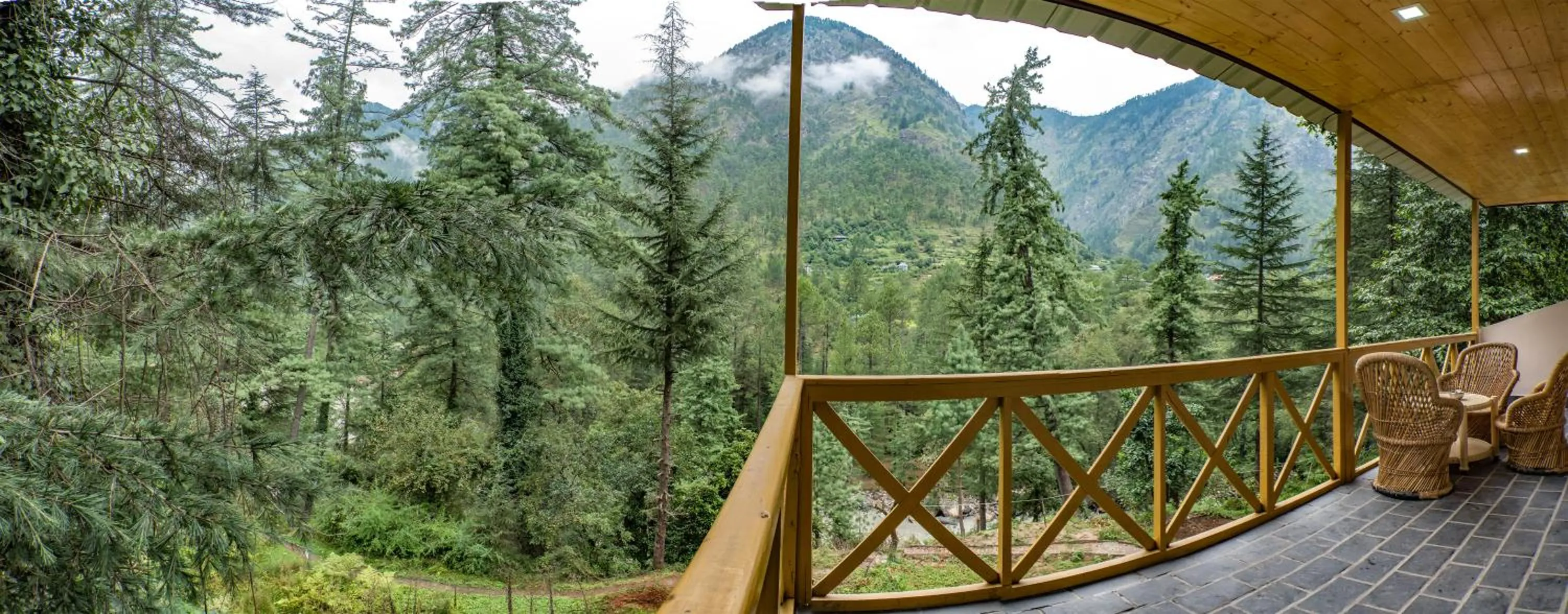 Natural landscape in Parvati Kuteer riverside resort