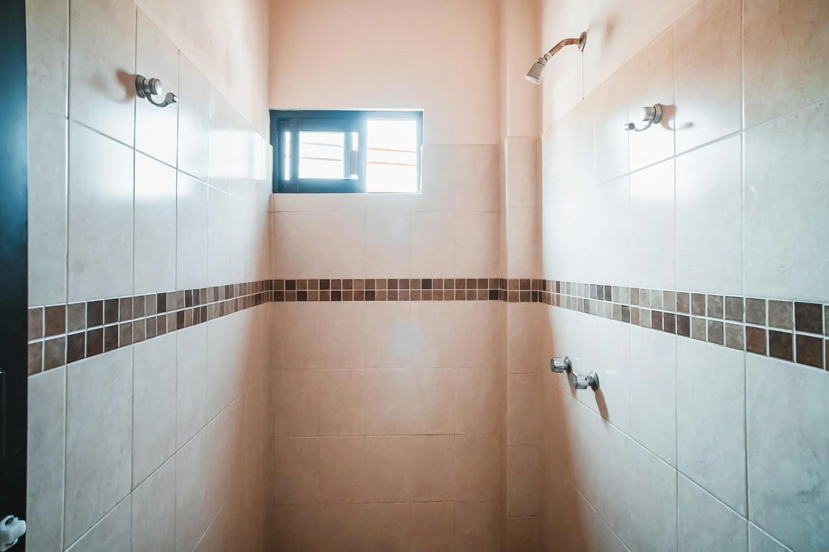 Bathroom in Capital O Hotel Aurora, Tuxtla Gutiérrez