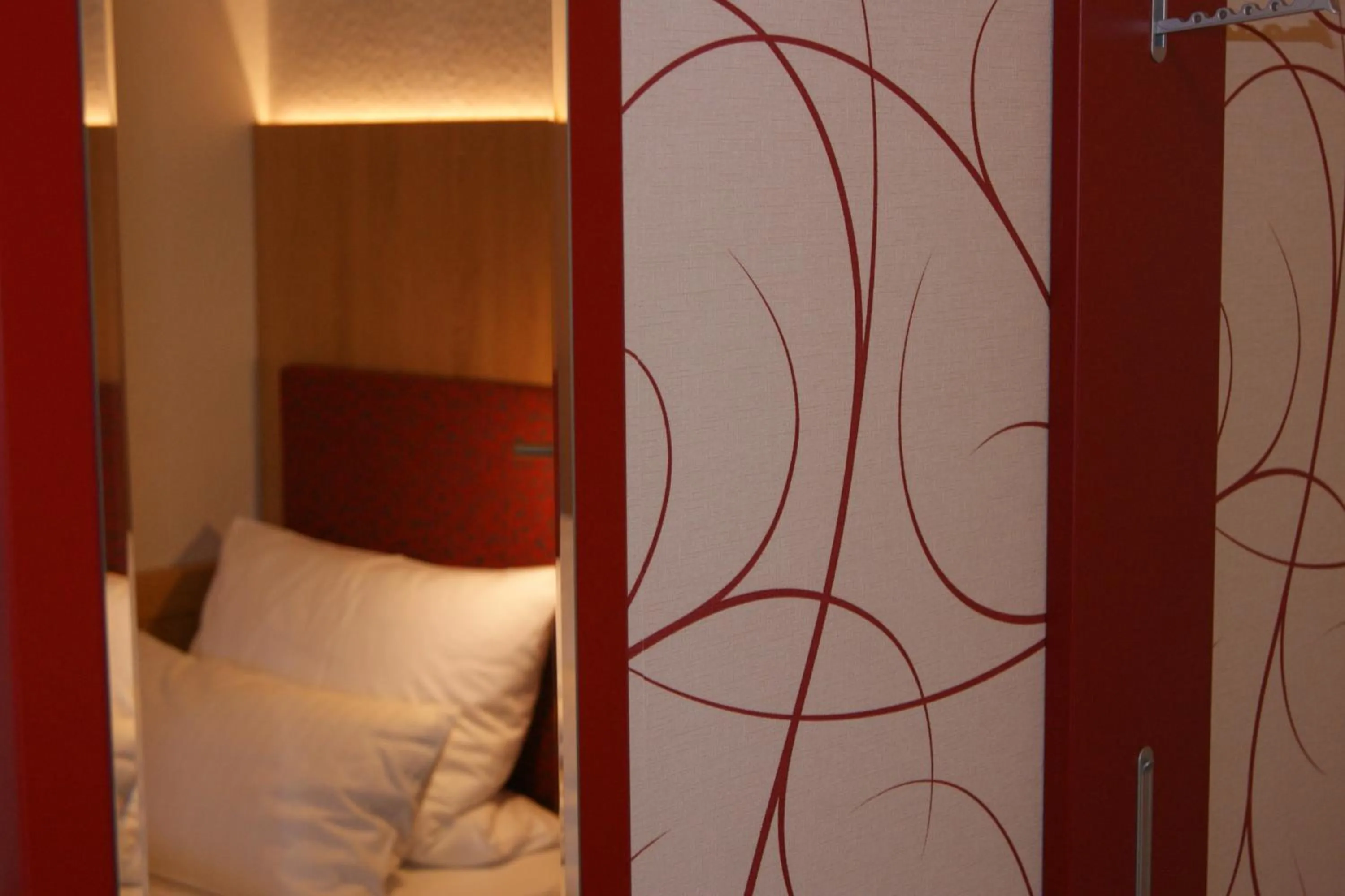 Bedroom, Bed in Land-gut-Hotel Allerhof