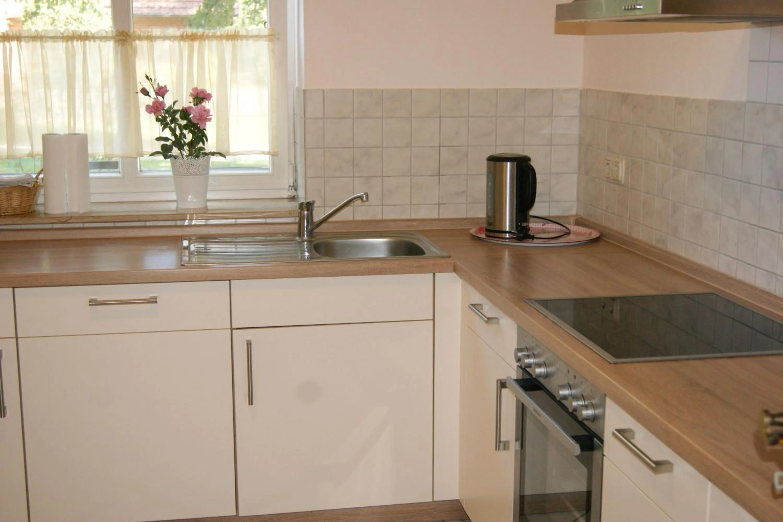Kitchen or kitchenette in Land-gut-Hotel Allerhof