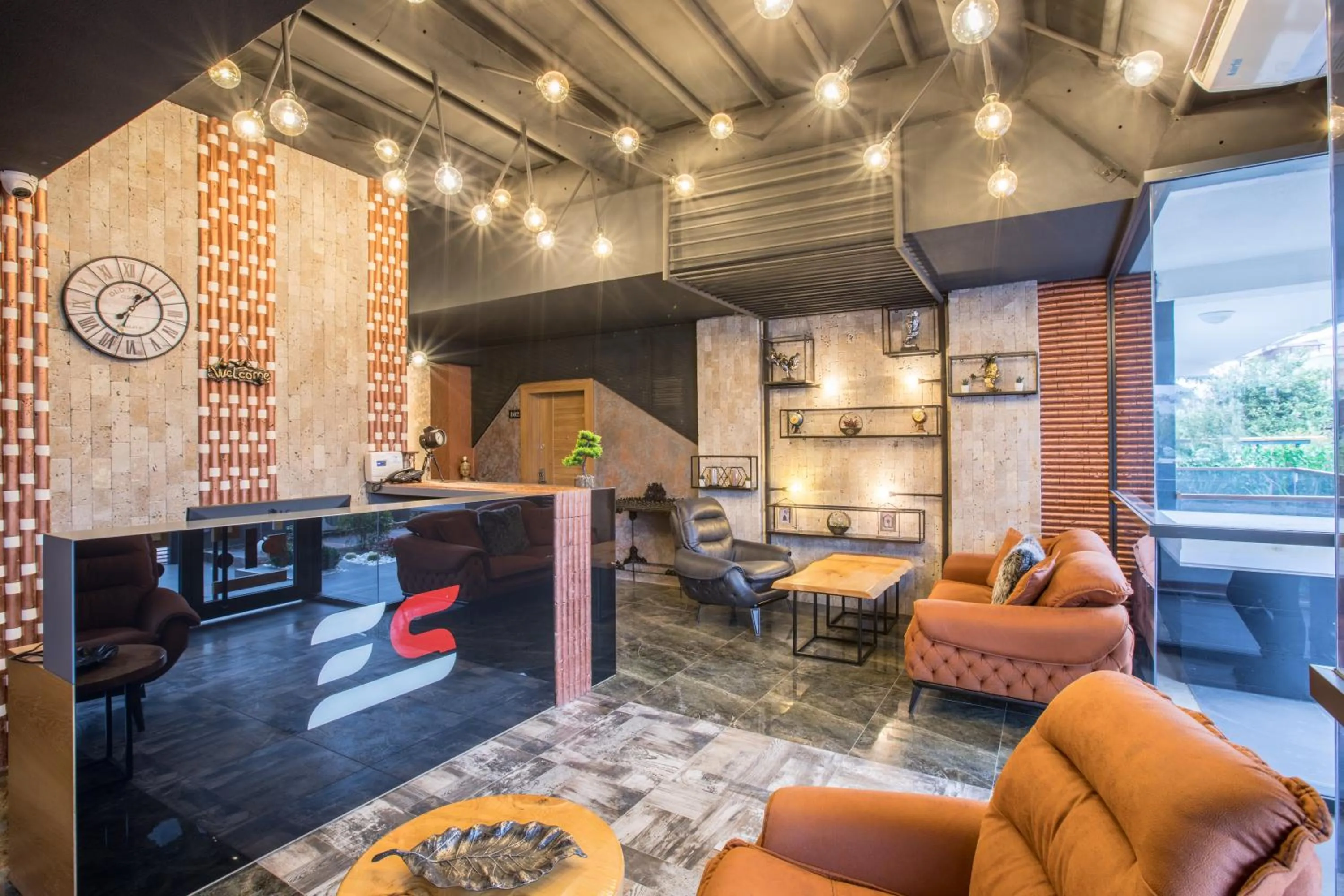 Lobby or reception in Elanis Suites