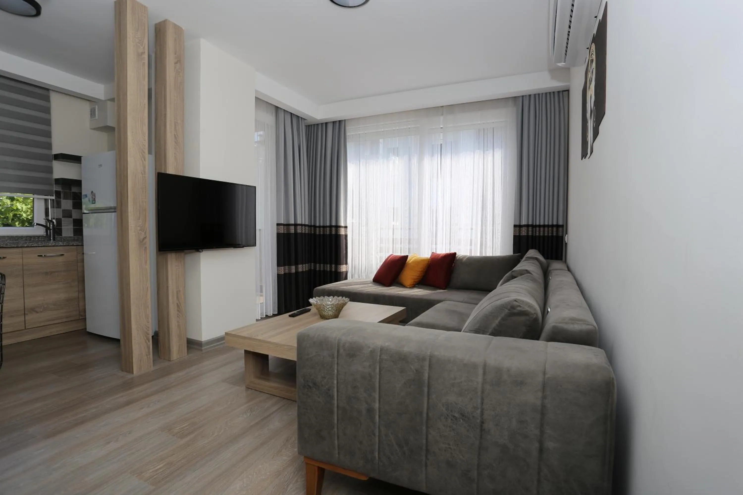 TV and multimedia in Elanis Suites