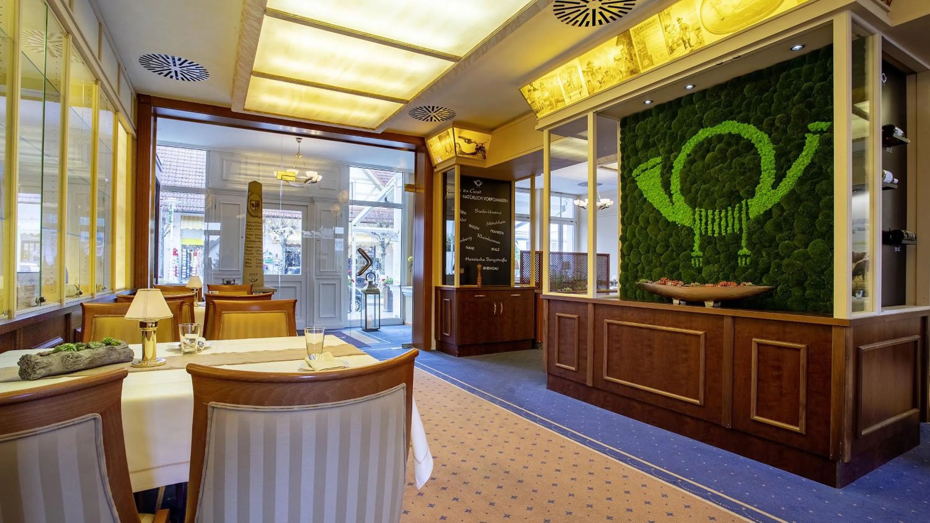 Restaurant/places to eat in Hotel zur Post - ein Rovell Hotel