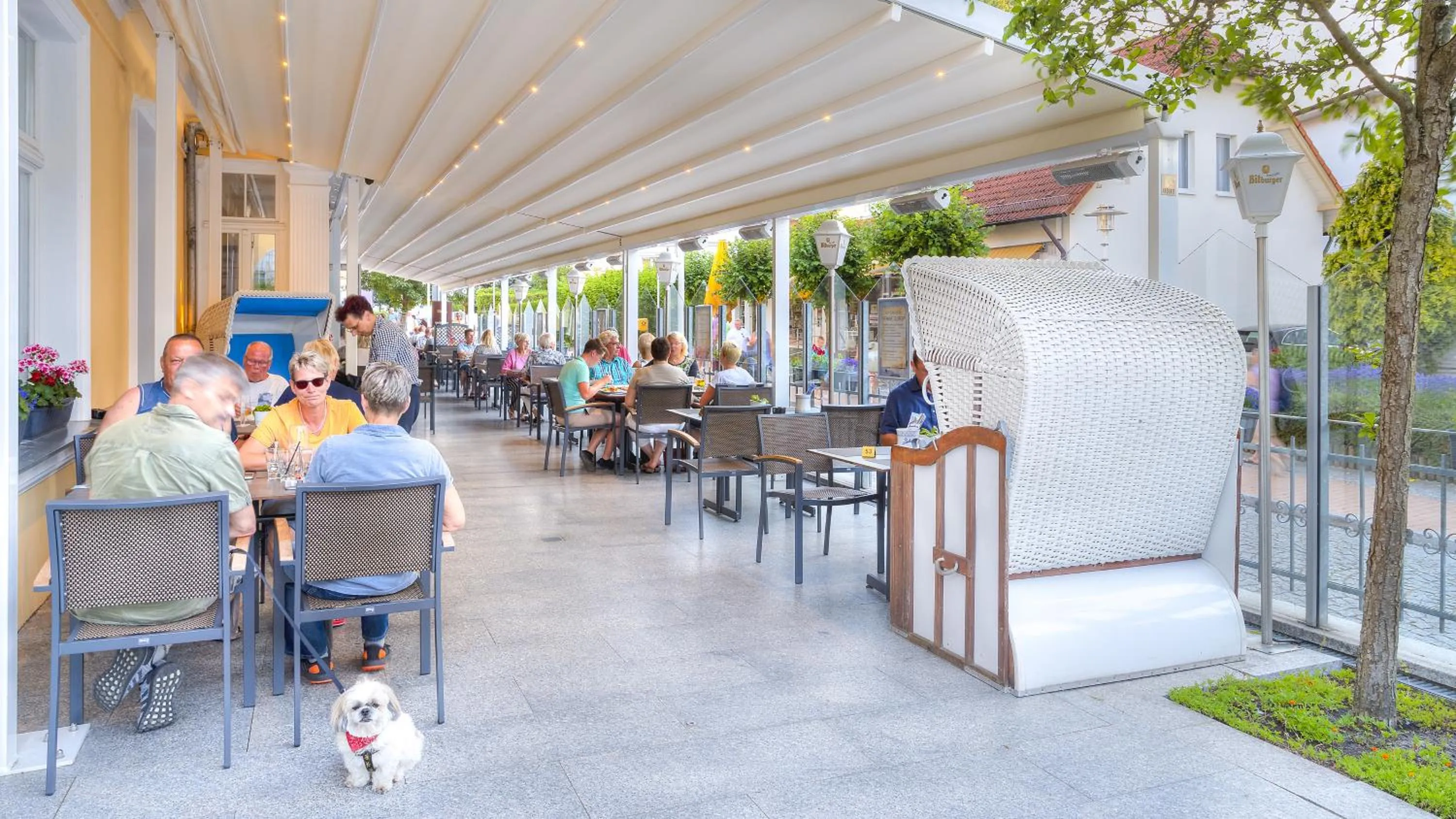 Restaurant/places to eat in Hotel zur Post - ein Rovell Hotel