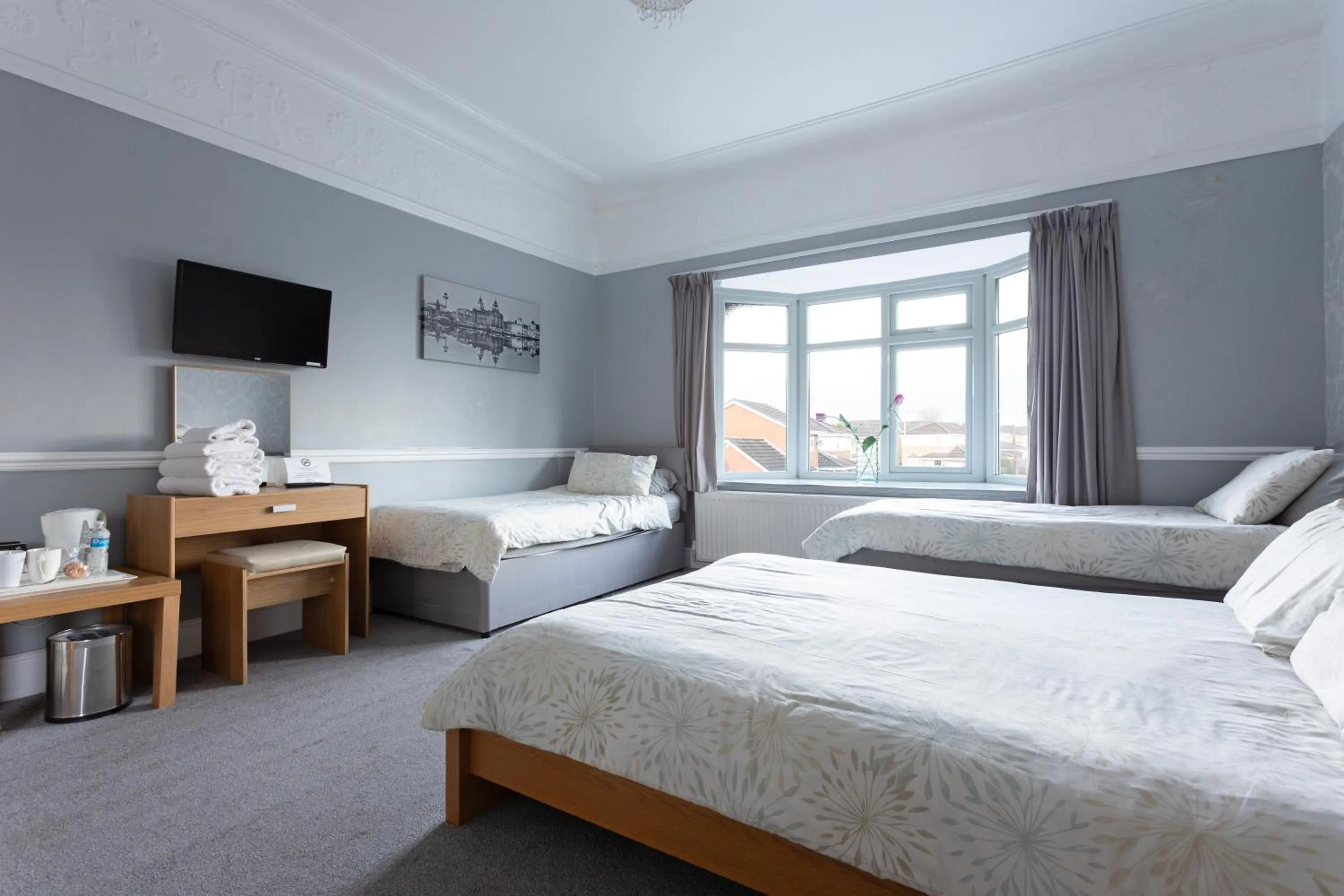 Bedroom, Bed in Orrell Park Hotel