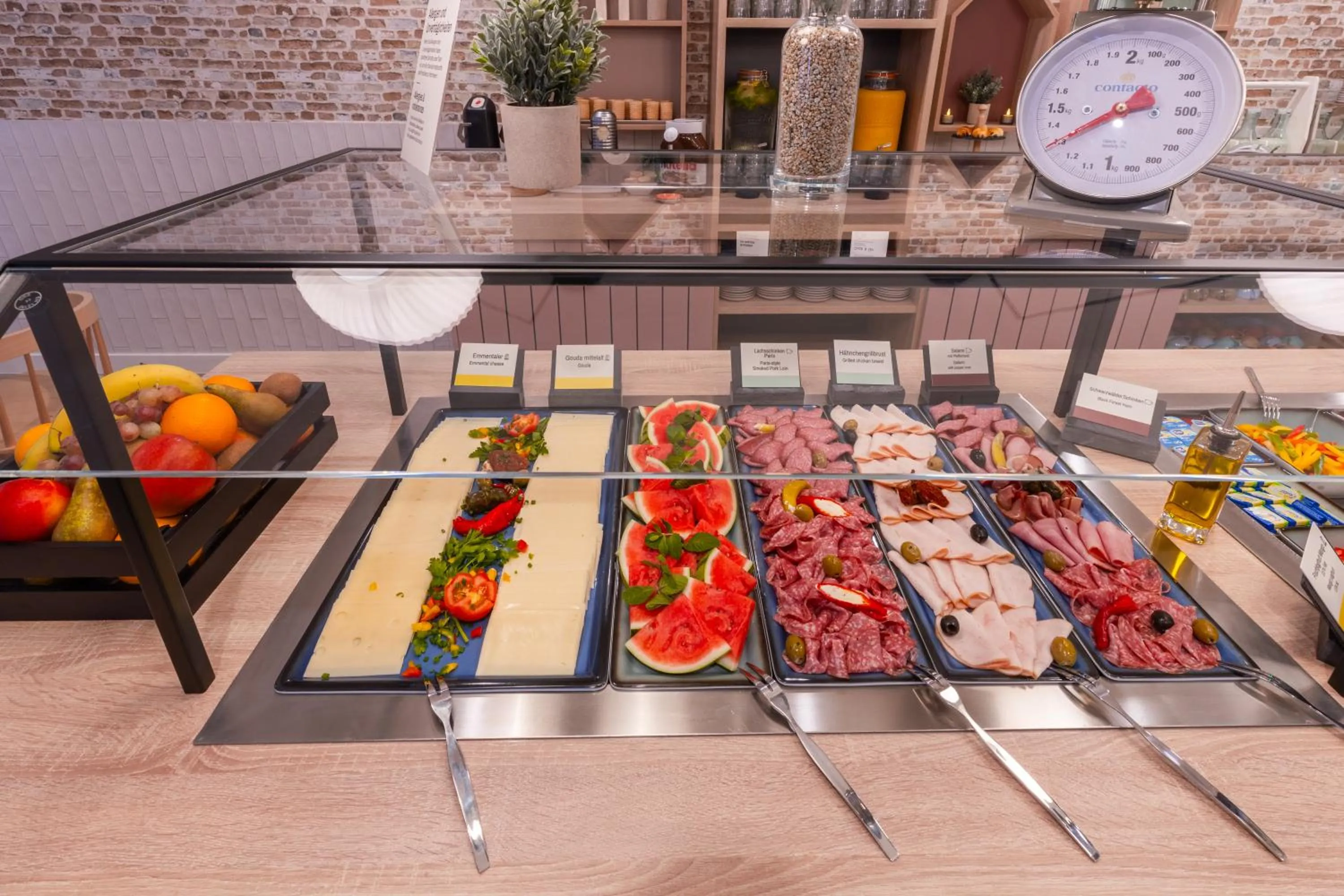 Breakfast in Garner Hotel Mannheim City by IHG