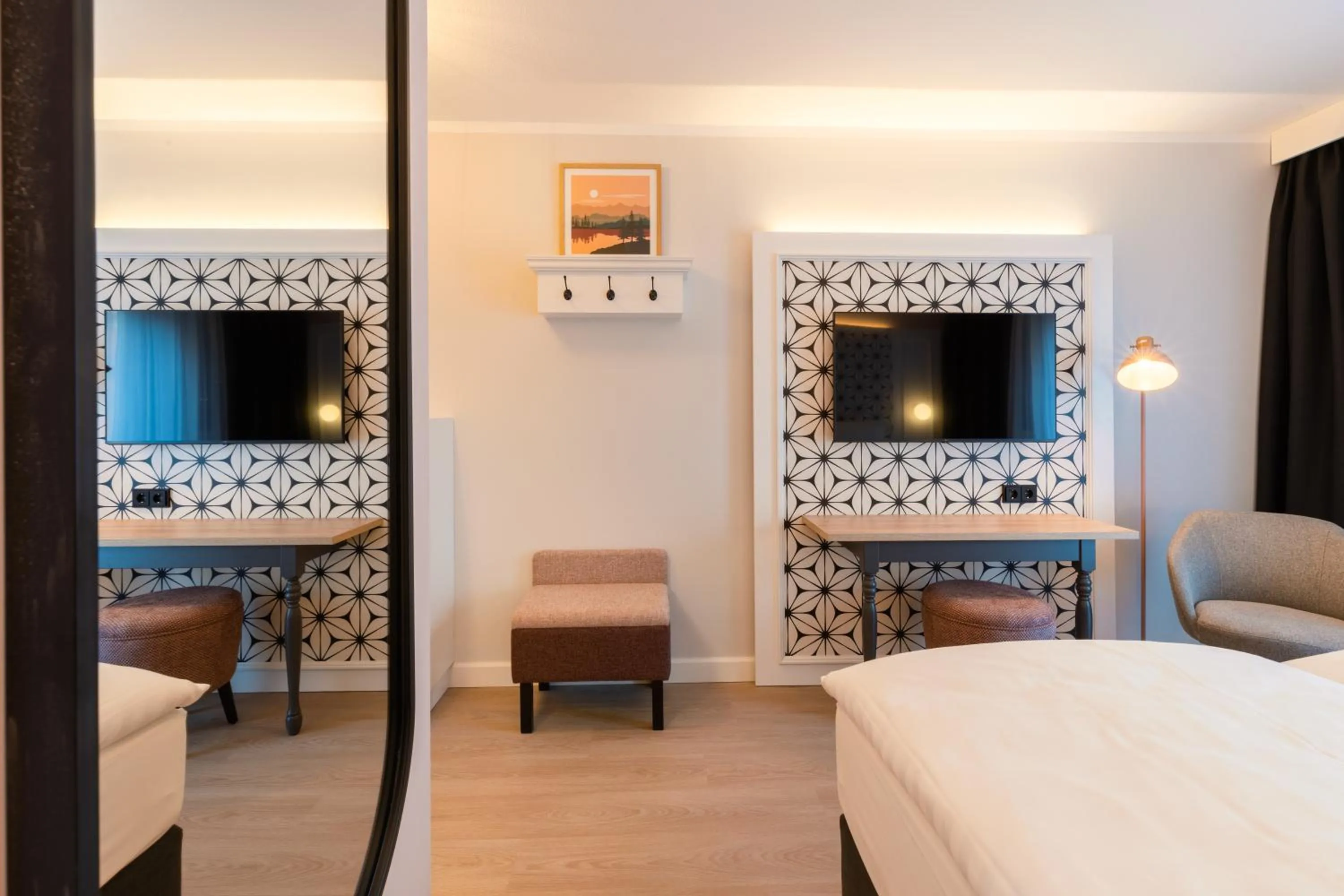 Photo of the whole room, Bed in Garner Hotel Mannheim City by IHG