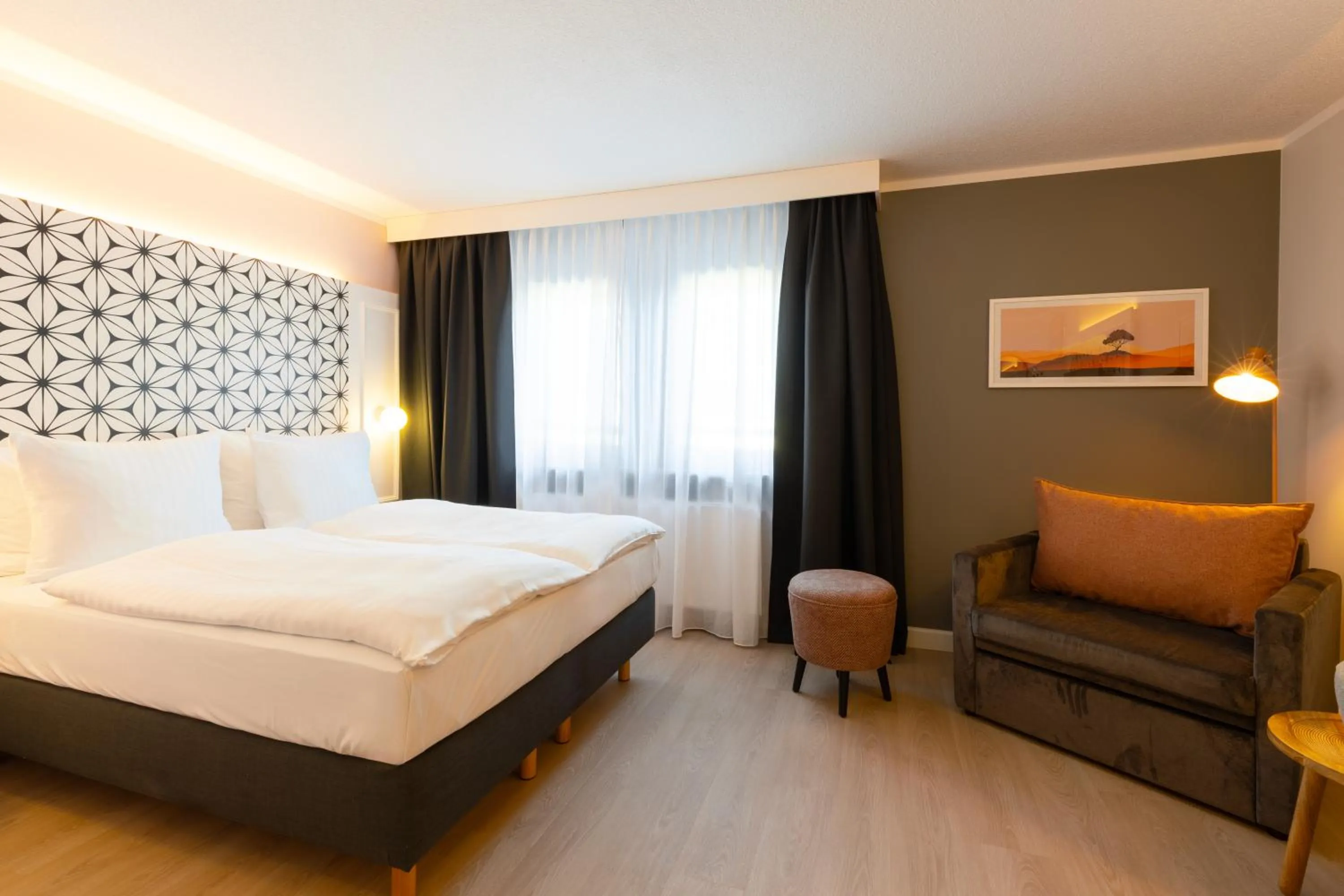 Photo of the whole room, Bed in Garner Hotel Mannheim City by IHG