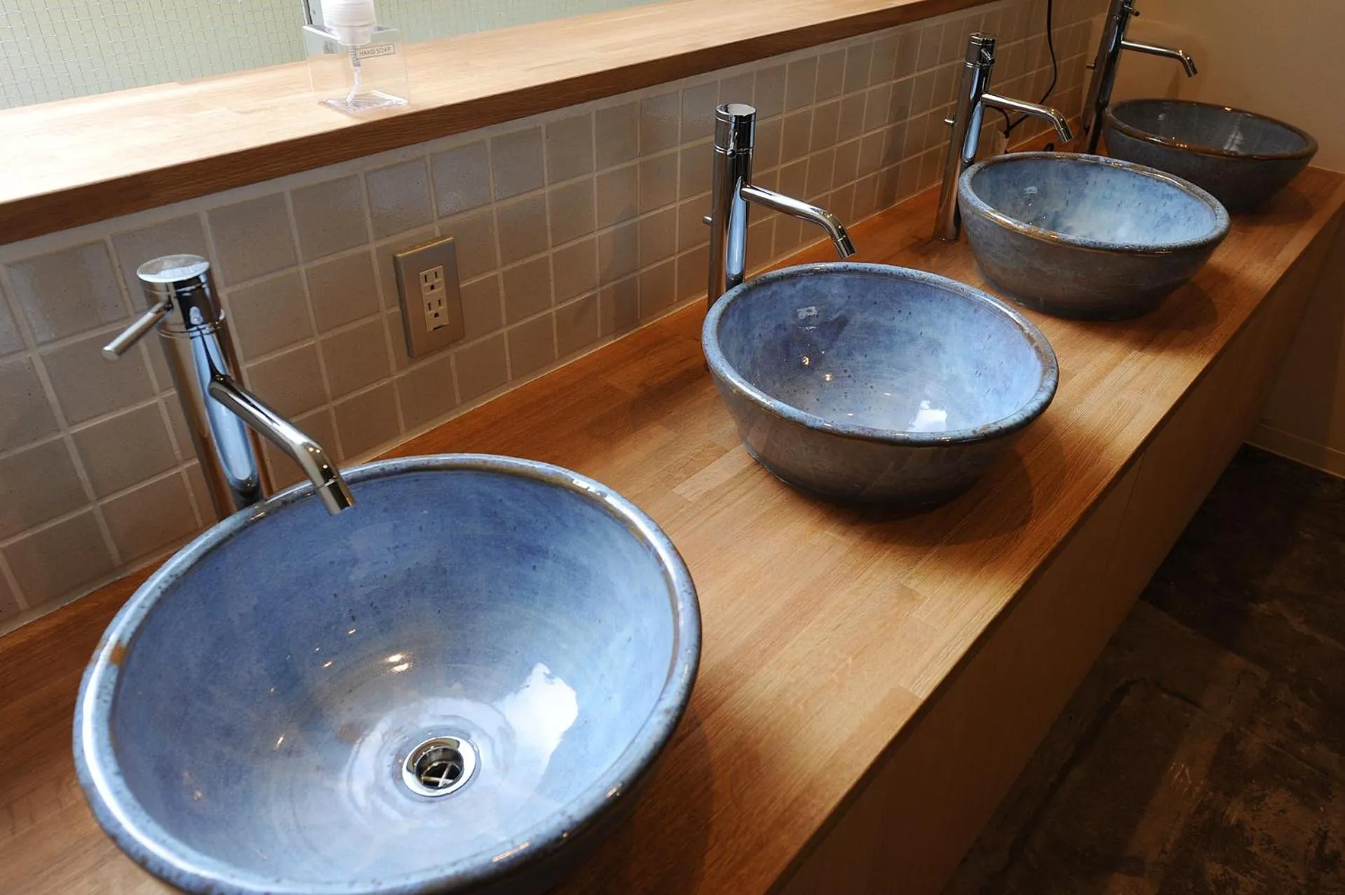 Guesthouse & Lounge FARO iwaki