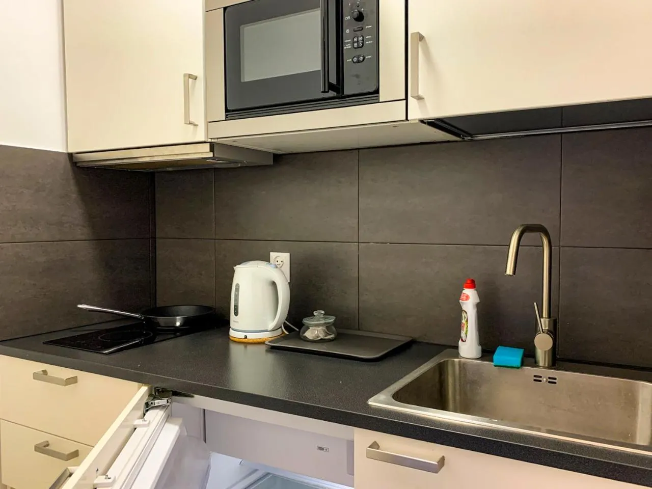 Coffee/tea facilities in A&B Willa Klaudyny