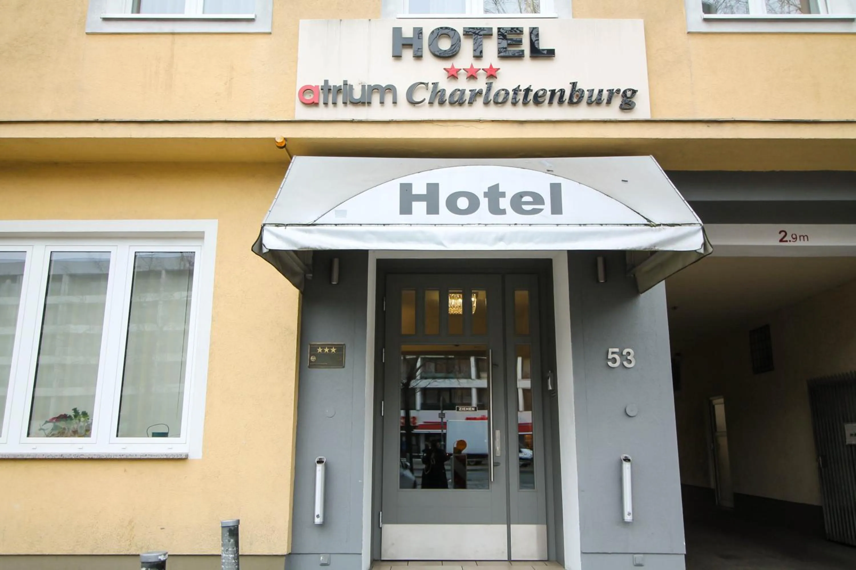 Property building in Hotel Atrium Charlottenburg