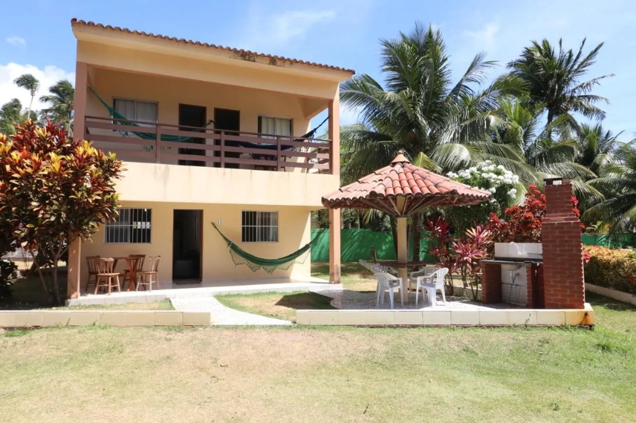 Condomínio na beira mar