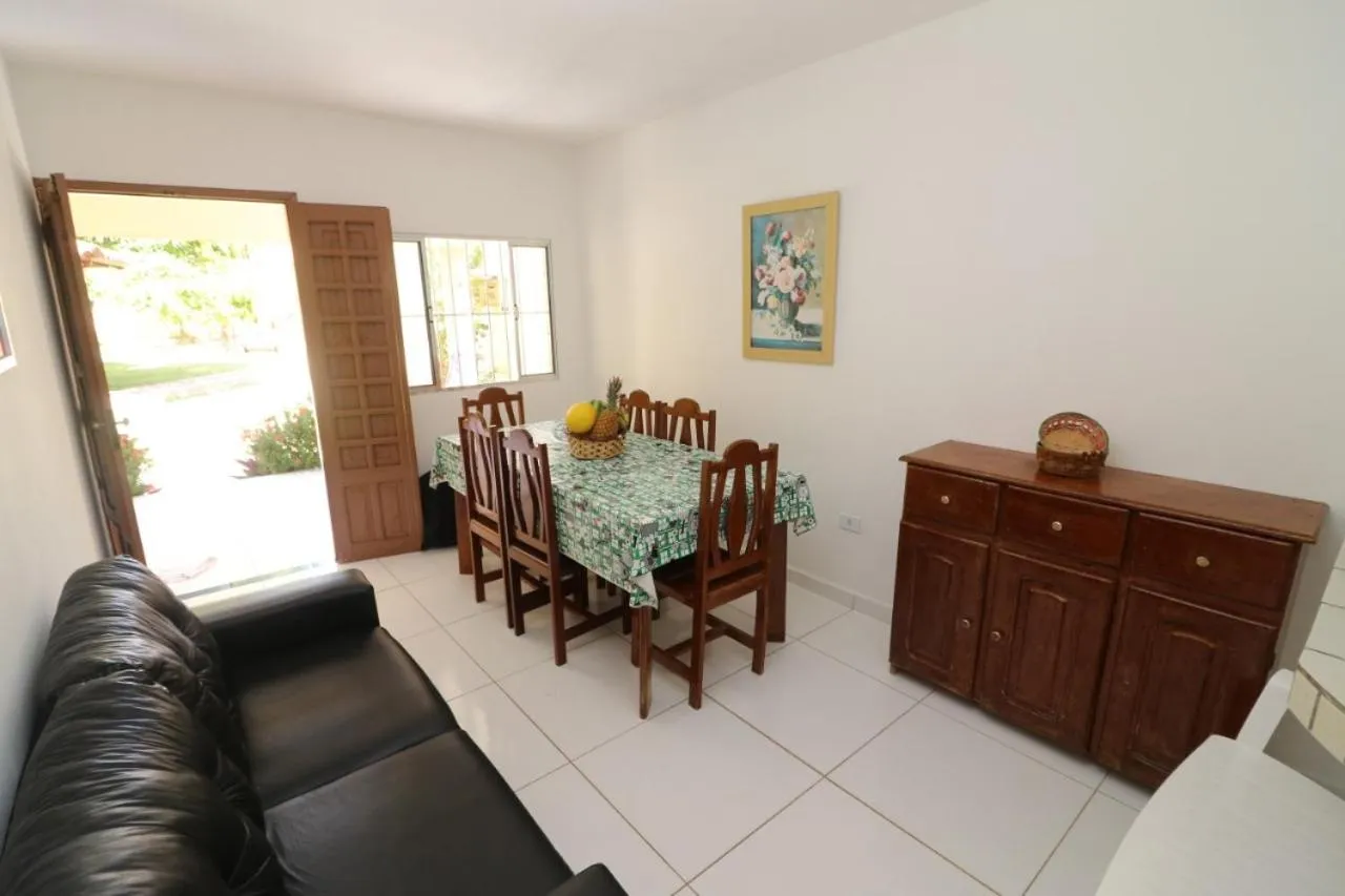 Condomínio na beira mar