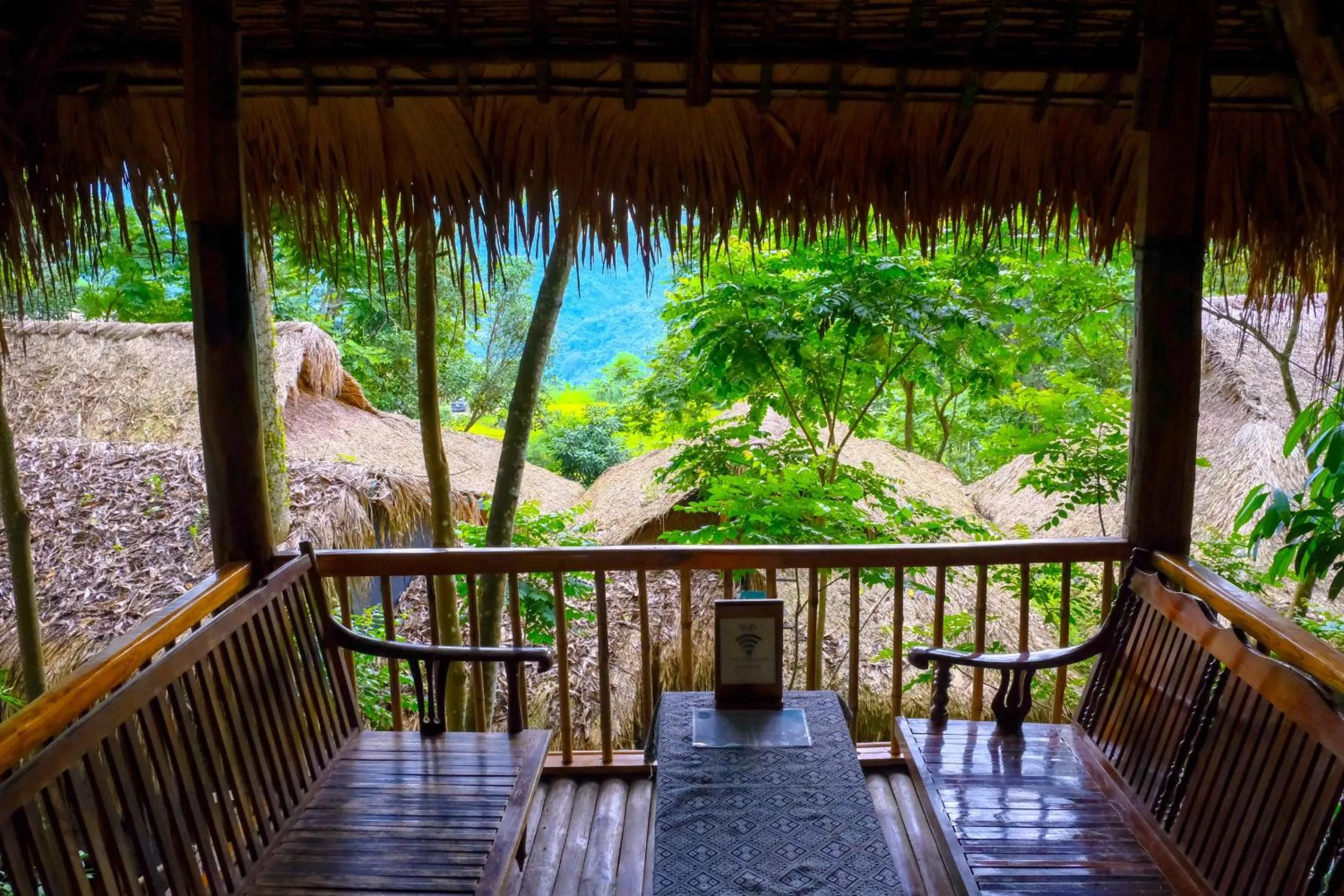 Balcony/Terrace in Pu Luong Jungle Lodge