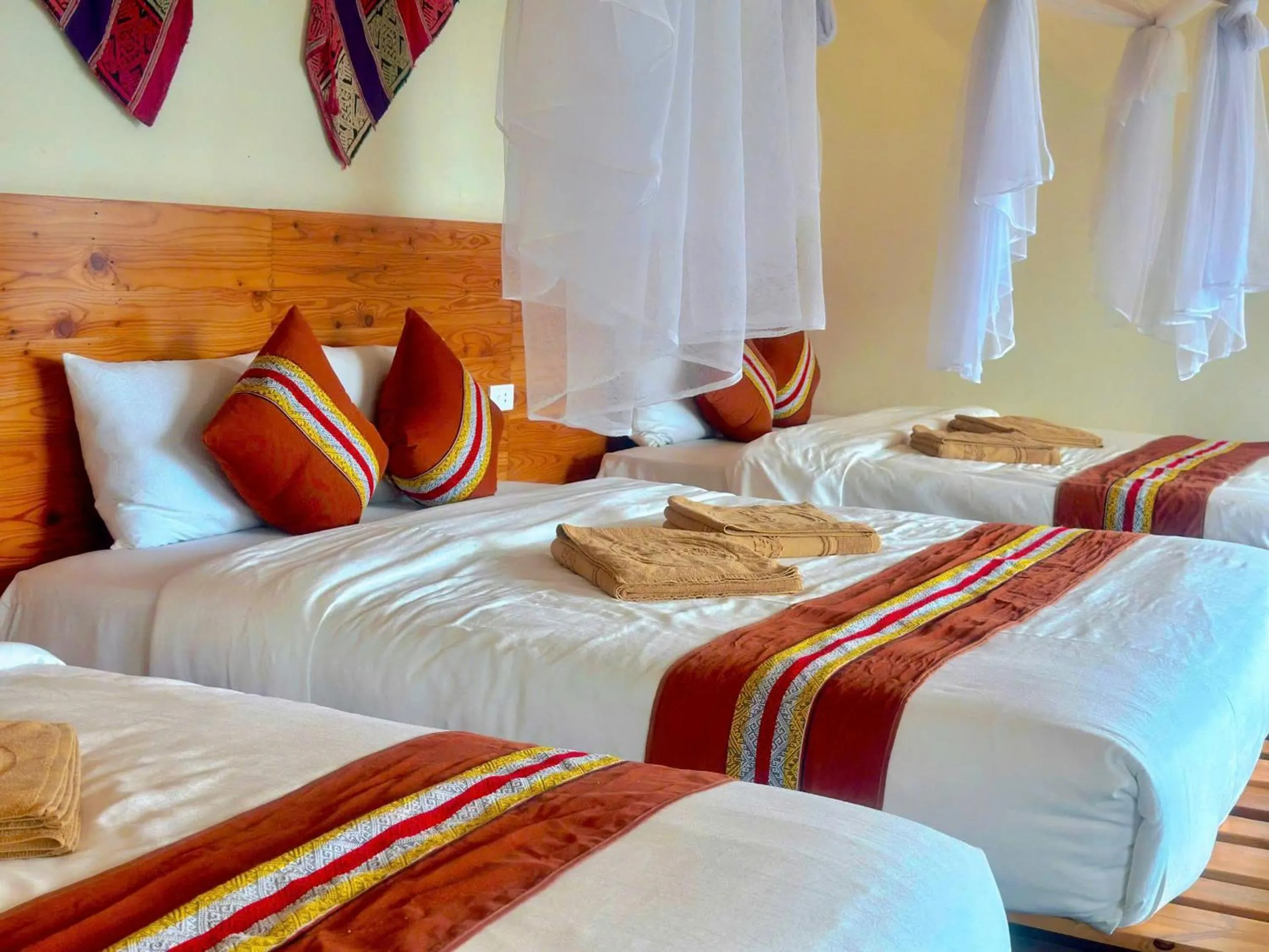 Bed in Pu Luong Jungle Lodge