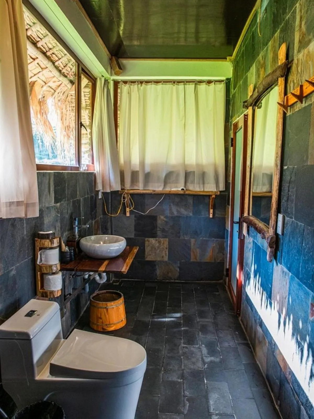 Toilet in Pu Luong Jungle Lodge