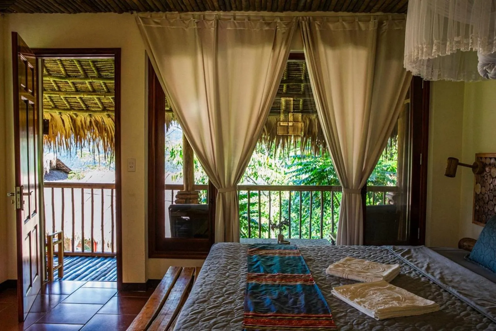 Bedroom, Bed in Pu Luong Jungle Lodge