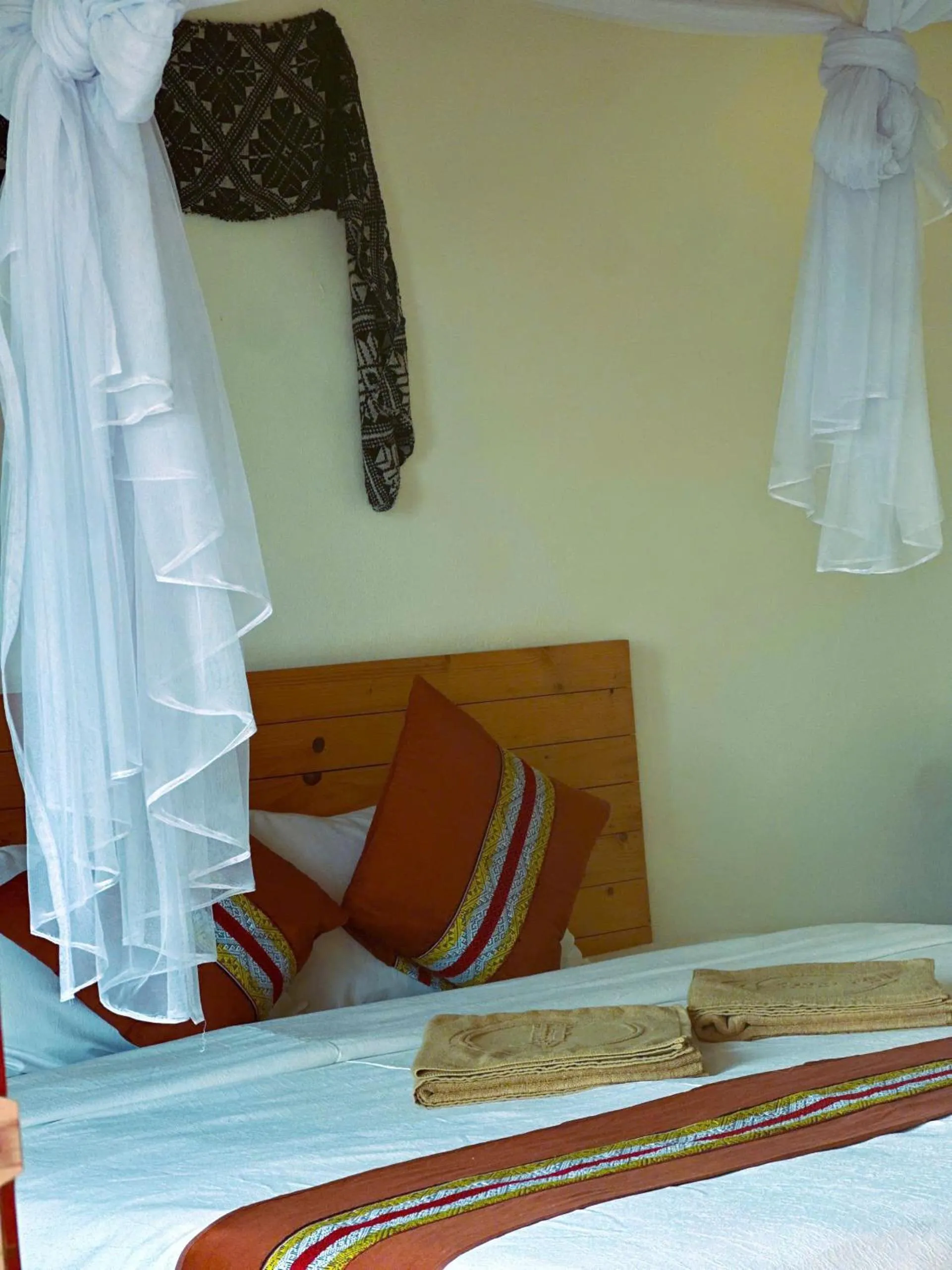 Bed in Pu Luong Jungle Lodge