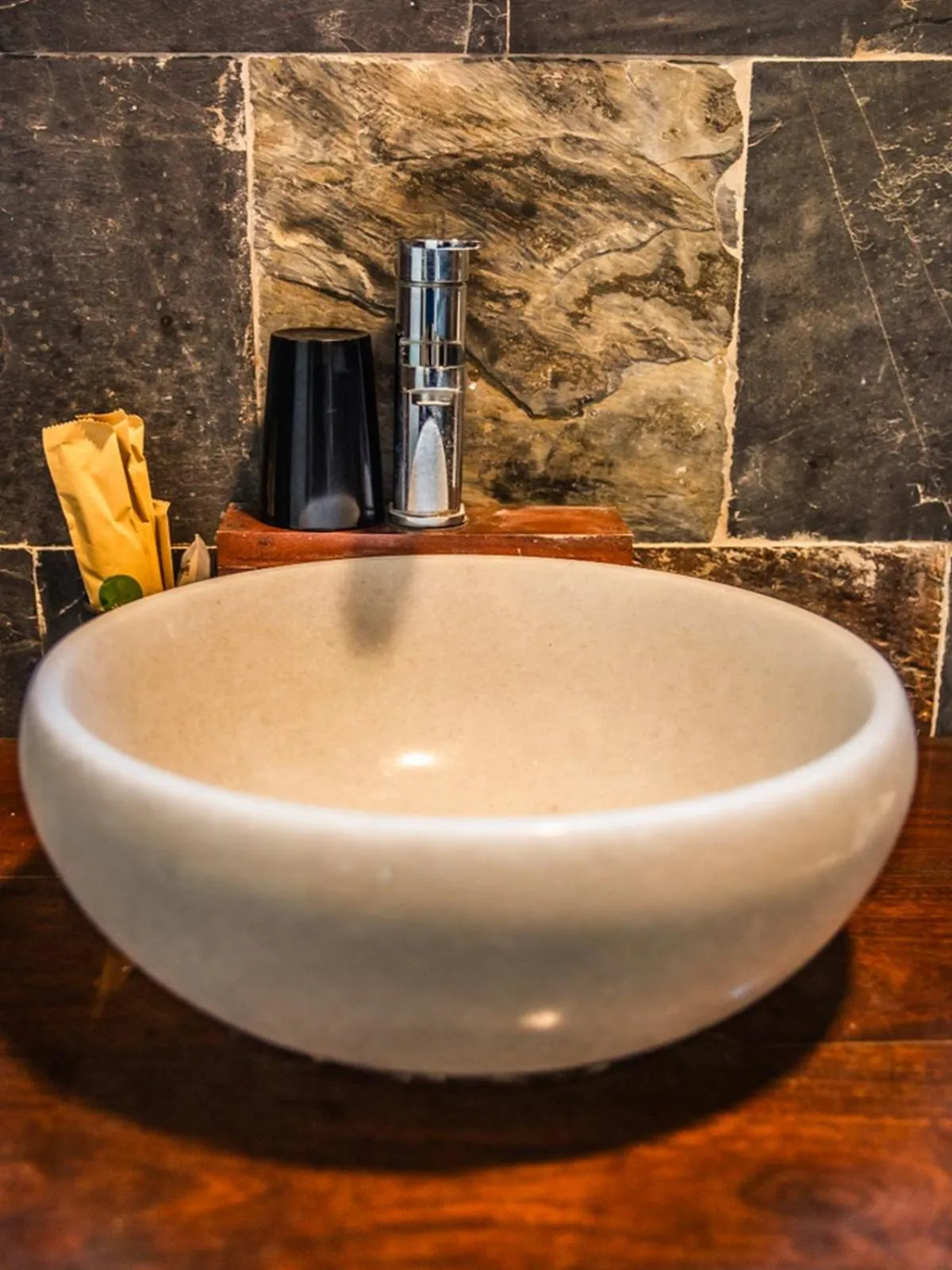 Shower in Pu Luong Jungle Lodge