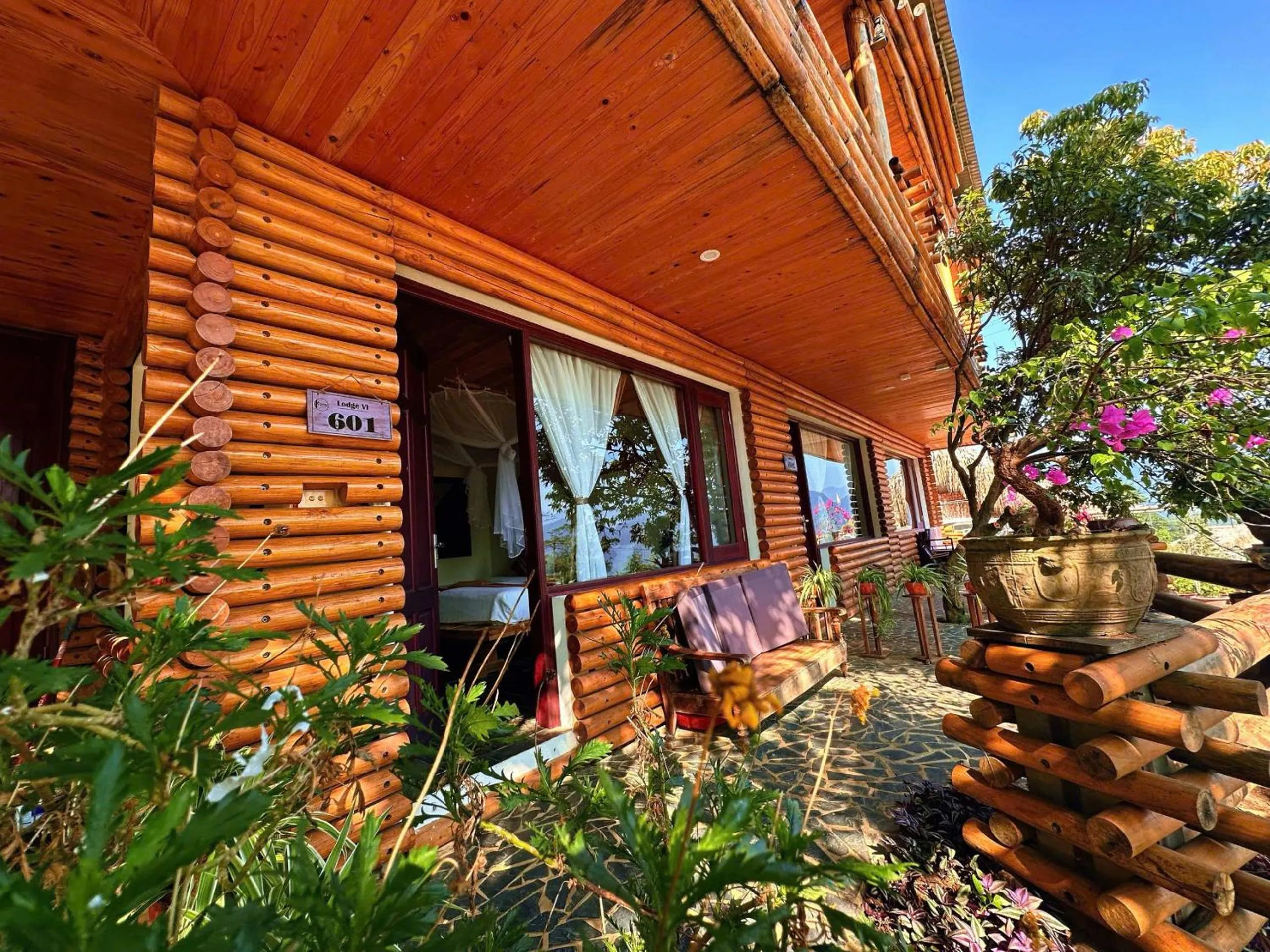 Property building in Pu Luong Jungle Lodge