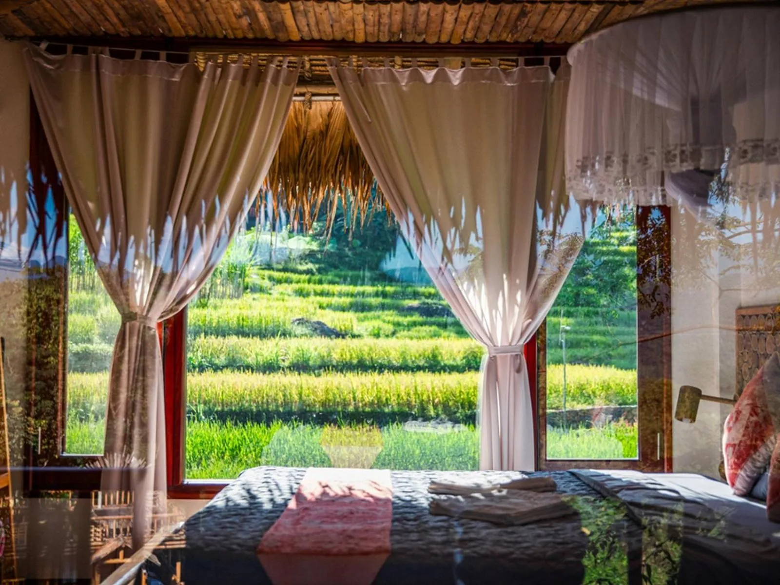 Bed in Pu Luong Jungle Lodge