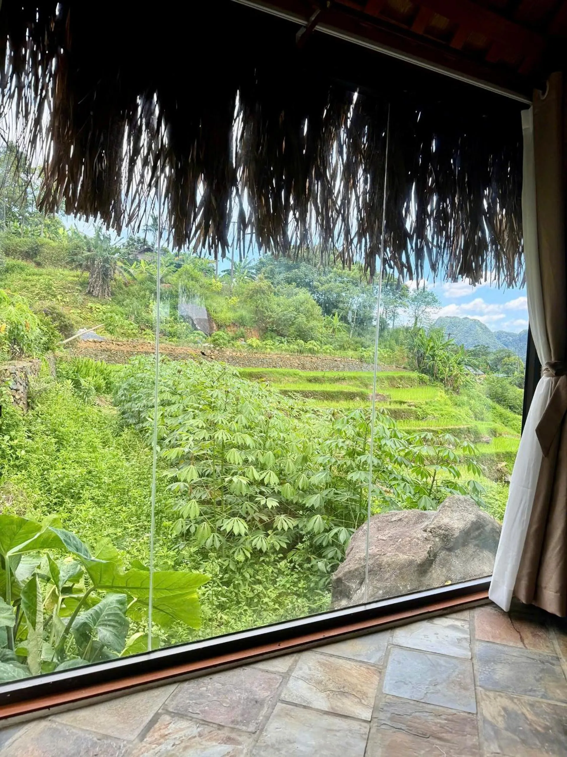 Garden view in Pu Luong Jungle Lodge