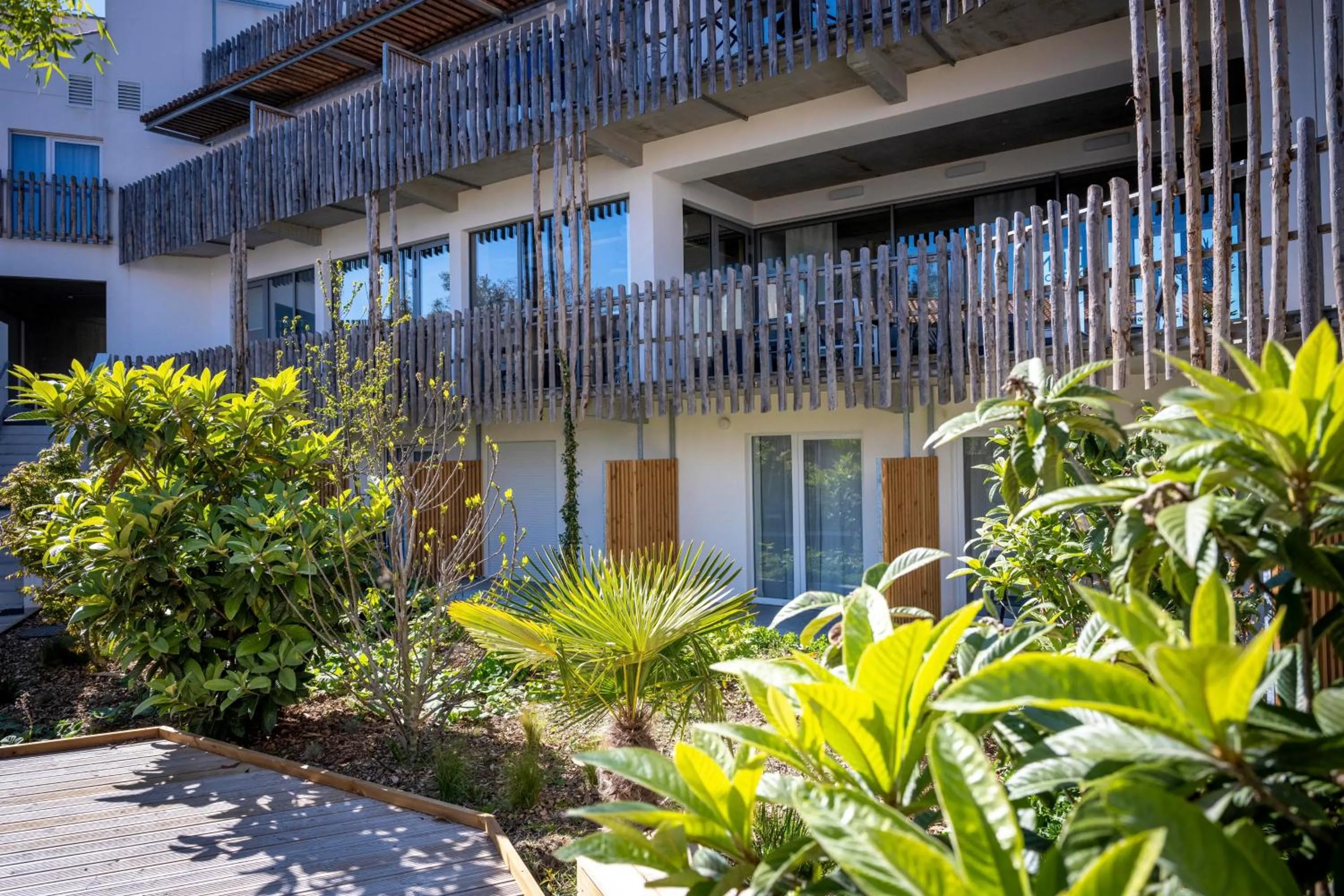 Patio in ATHOME RESIDENCE ET SPA