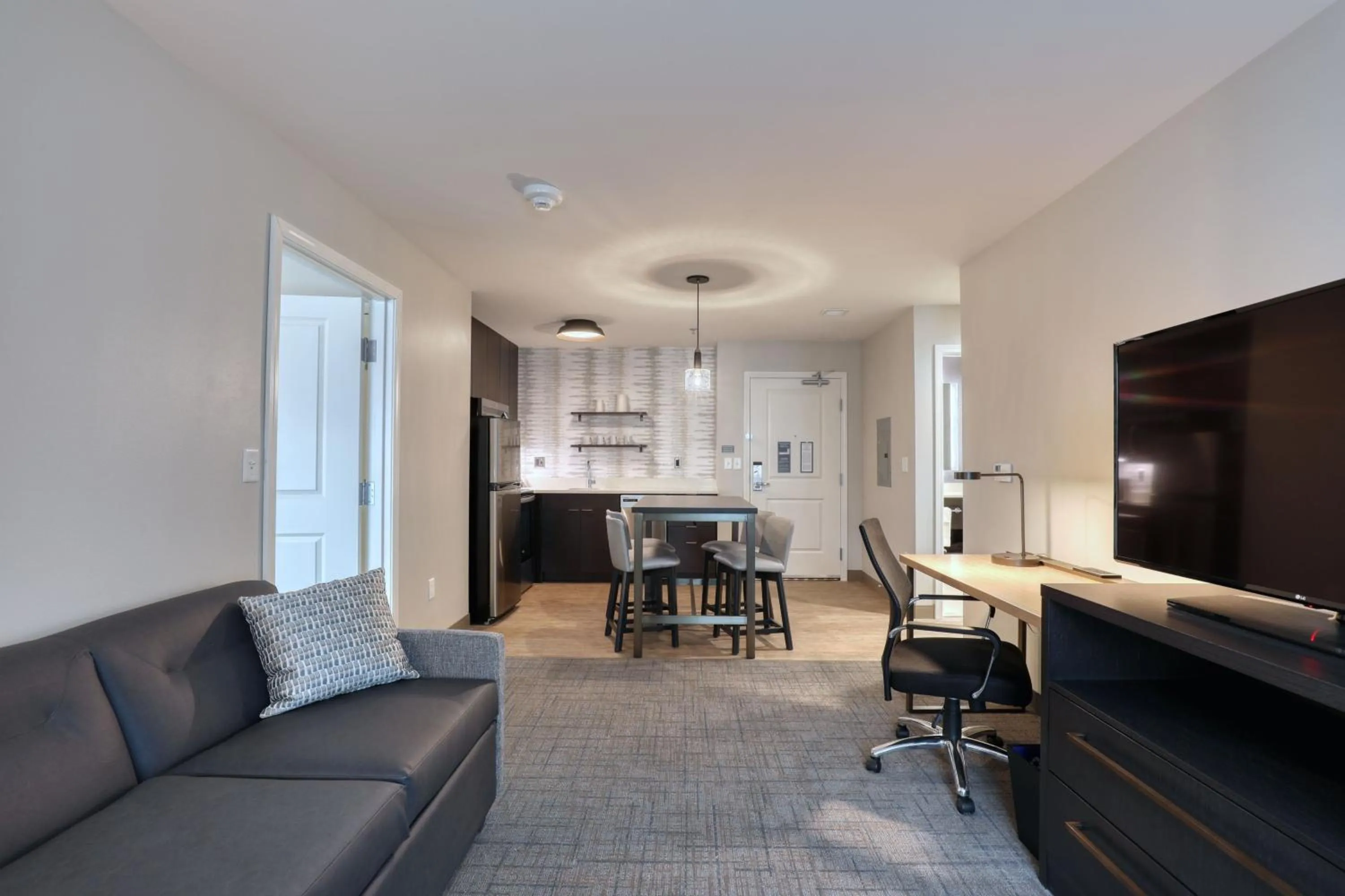 Bedroom in Residence Inn by Marriott Providence Lincoln