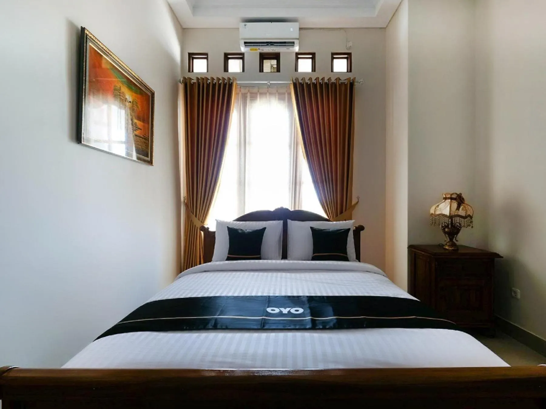 Bedroom, Bed in Collection O 3468 Ndalem Gusti Ayu