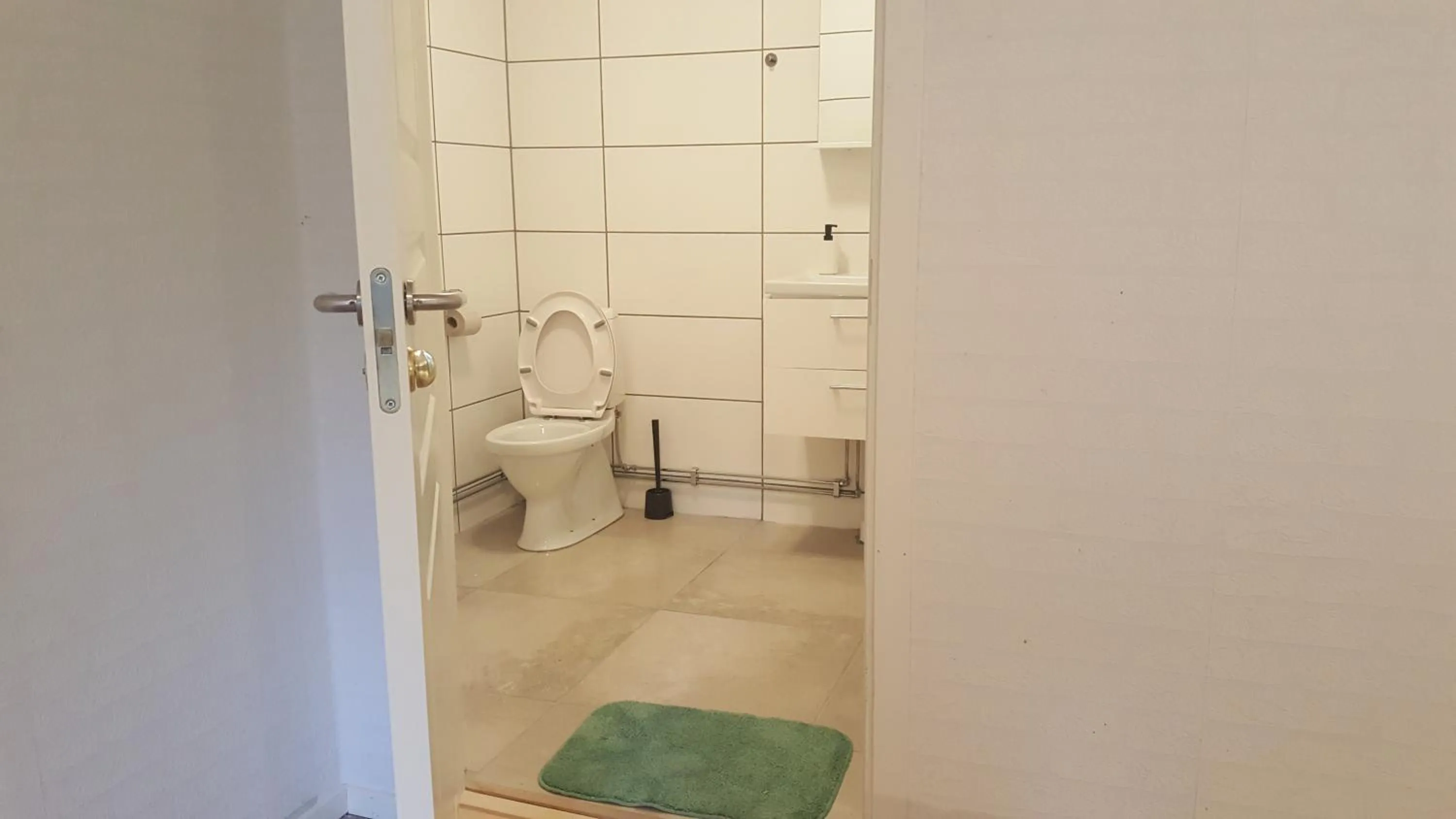 Bathroom in SJÖTORPS HOSTEL