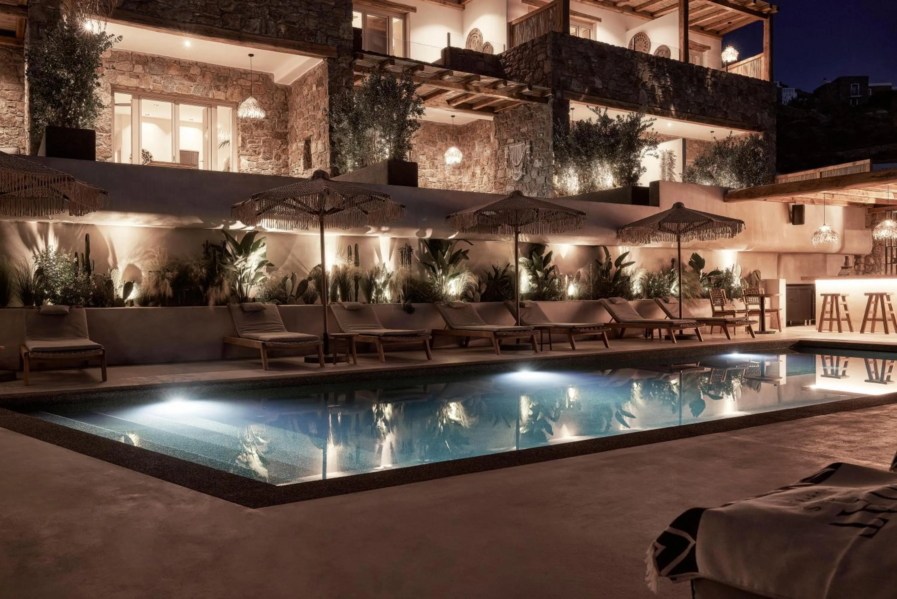 Swimming pool in Amyth of Mykonos Agios Stefanos