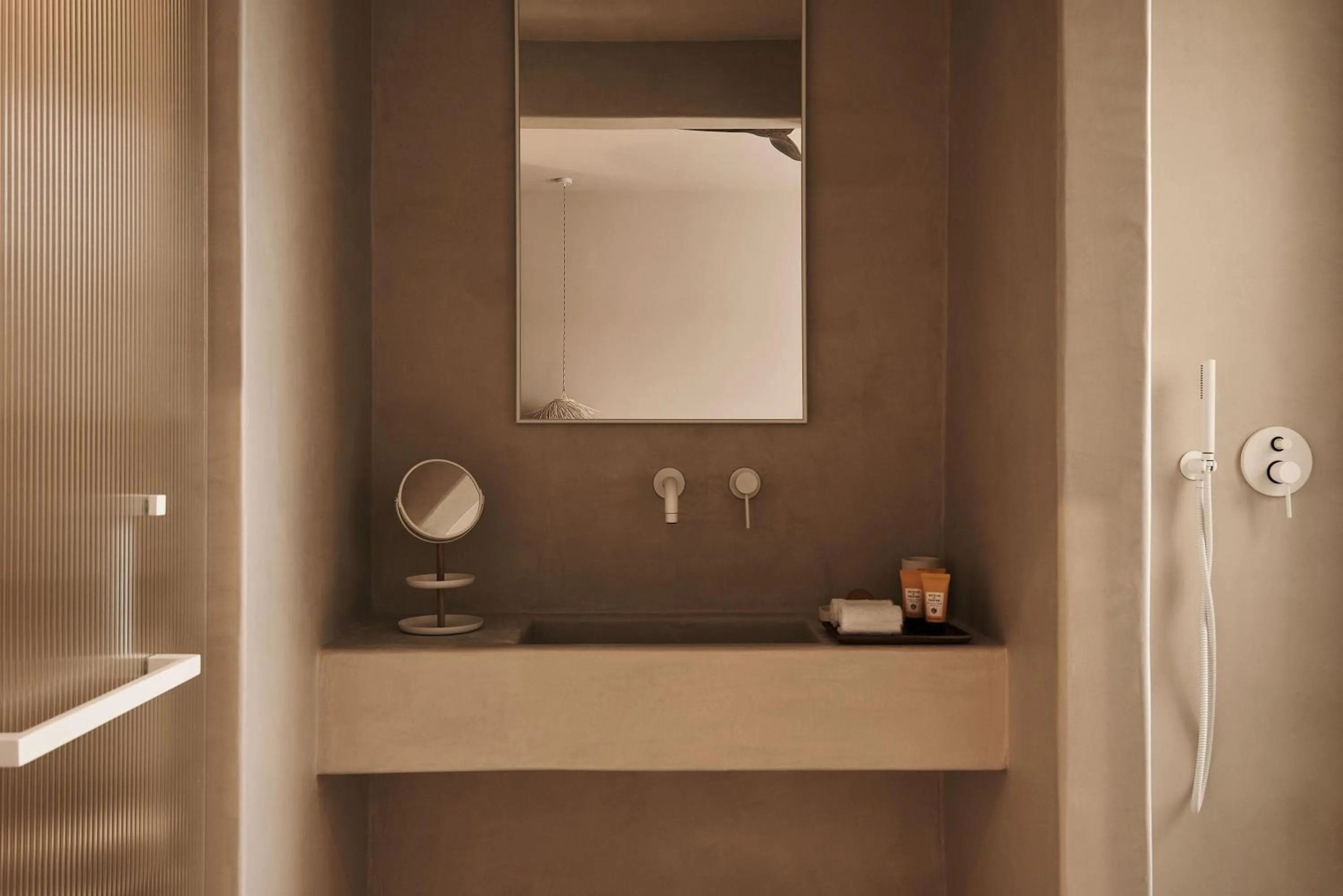 Bathroom in Amyth of Mykonos Agios Stefanos