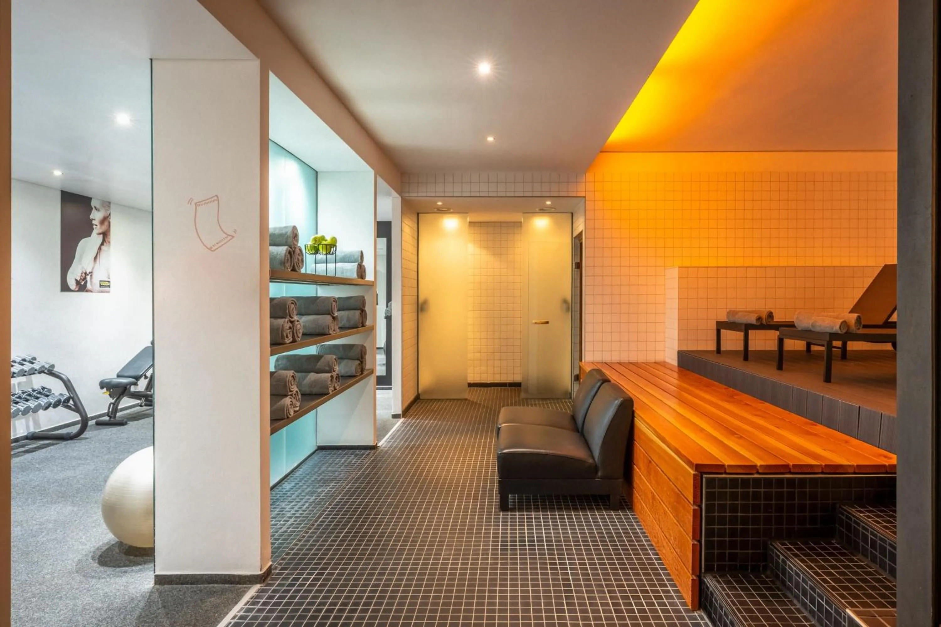 Property building, Bed in INNSiDE by Meliá Düsseldorf Seestern