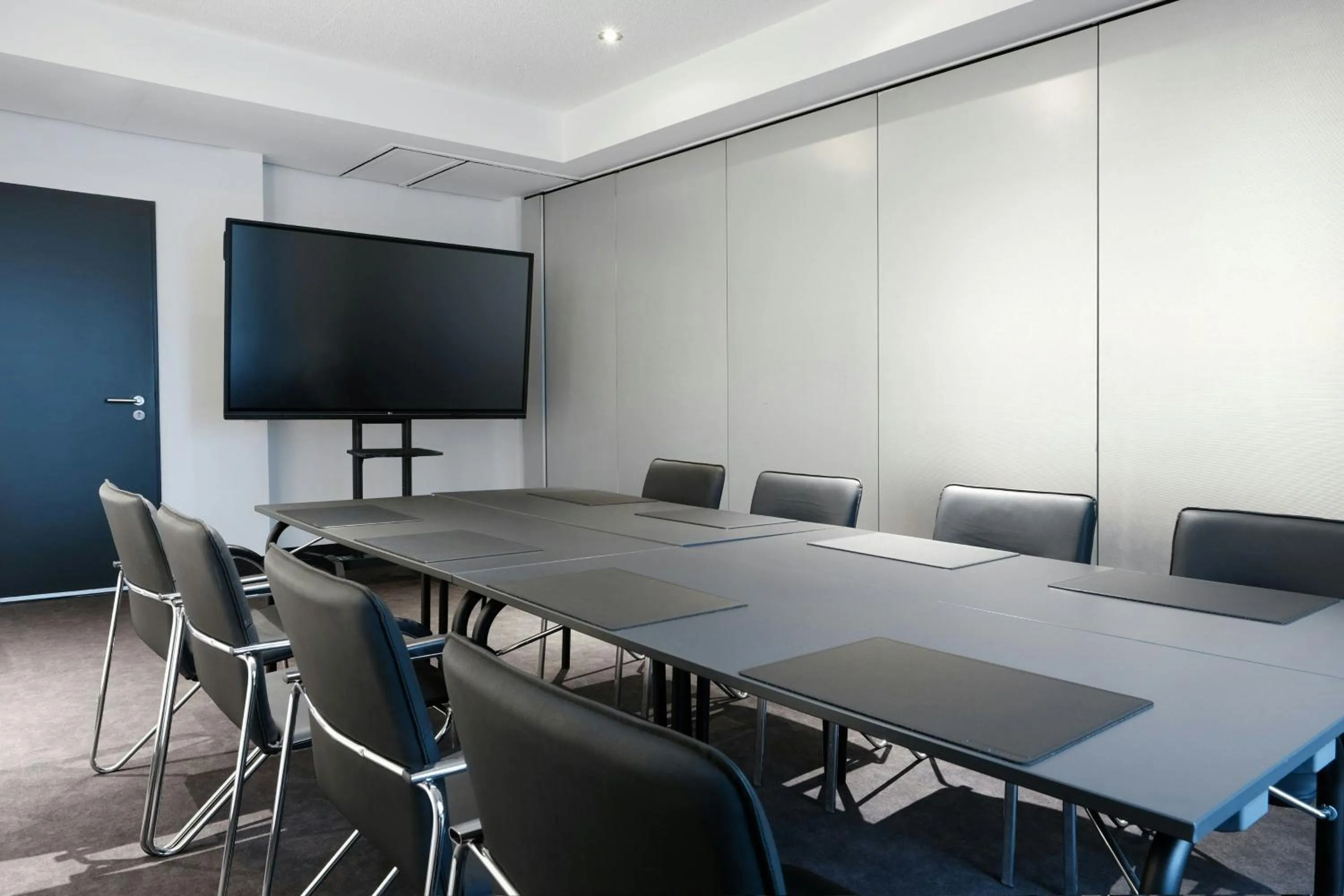 Meeting/conference room in Four Points Flex by Sheraton Ratingen Düsseldorf Airport