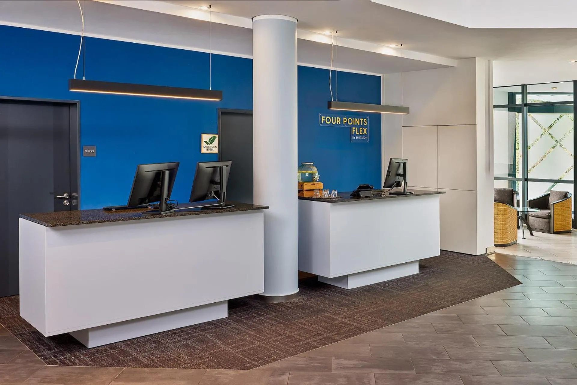 Lobby or reception in Four Points Flex by Sheraton Ratingen Düsseldorf Airport