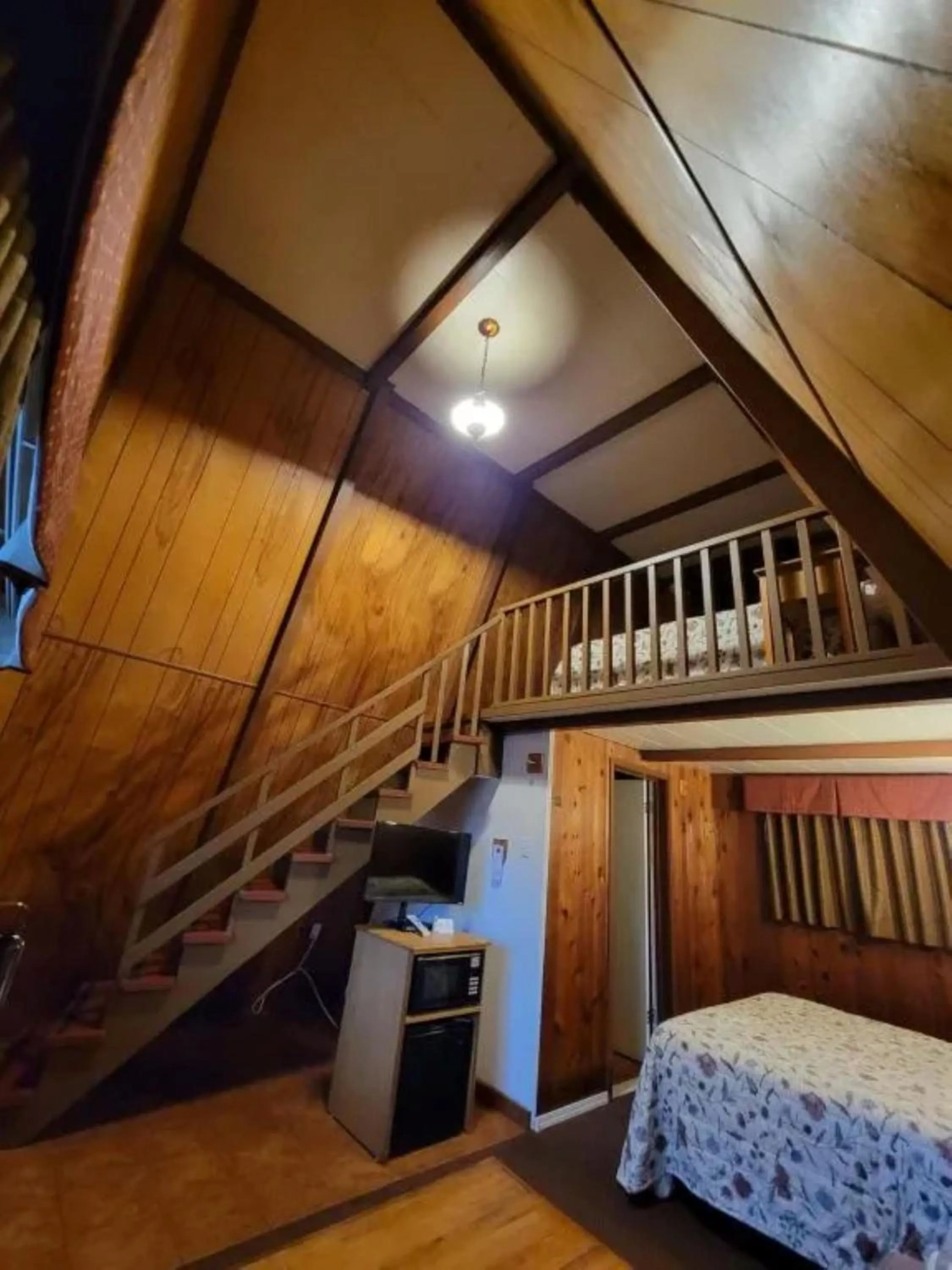 Bedroom, Bed in The Ranch Motel