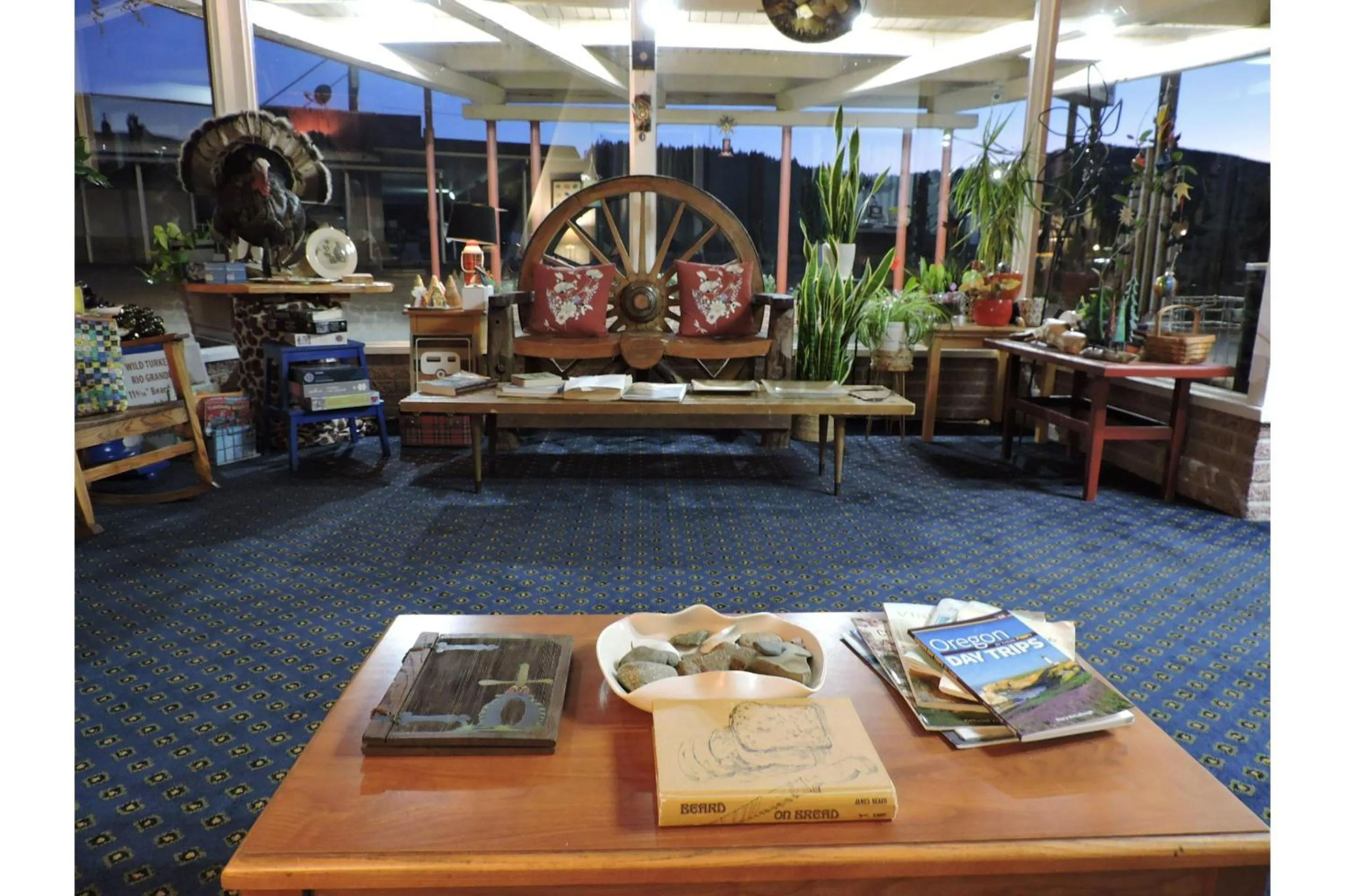 Lobby or reception in The Ranch Motel