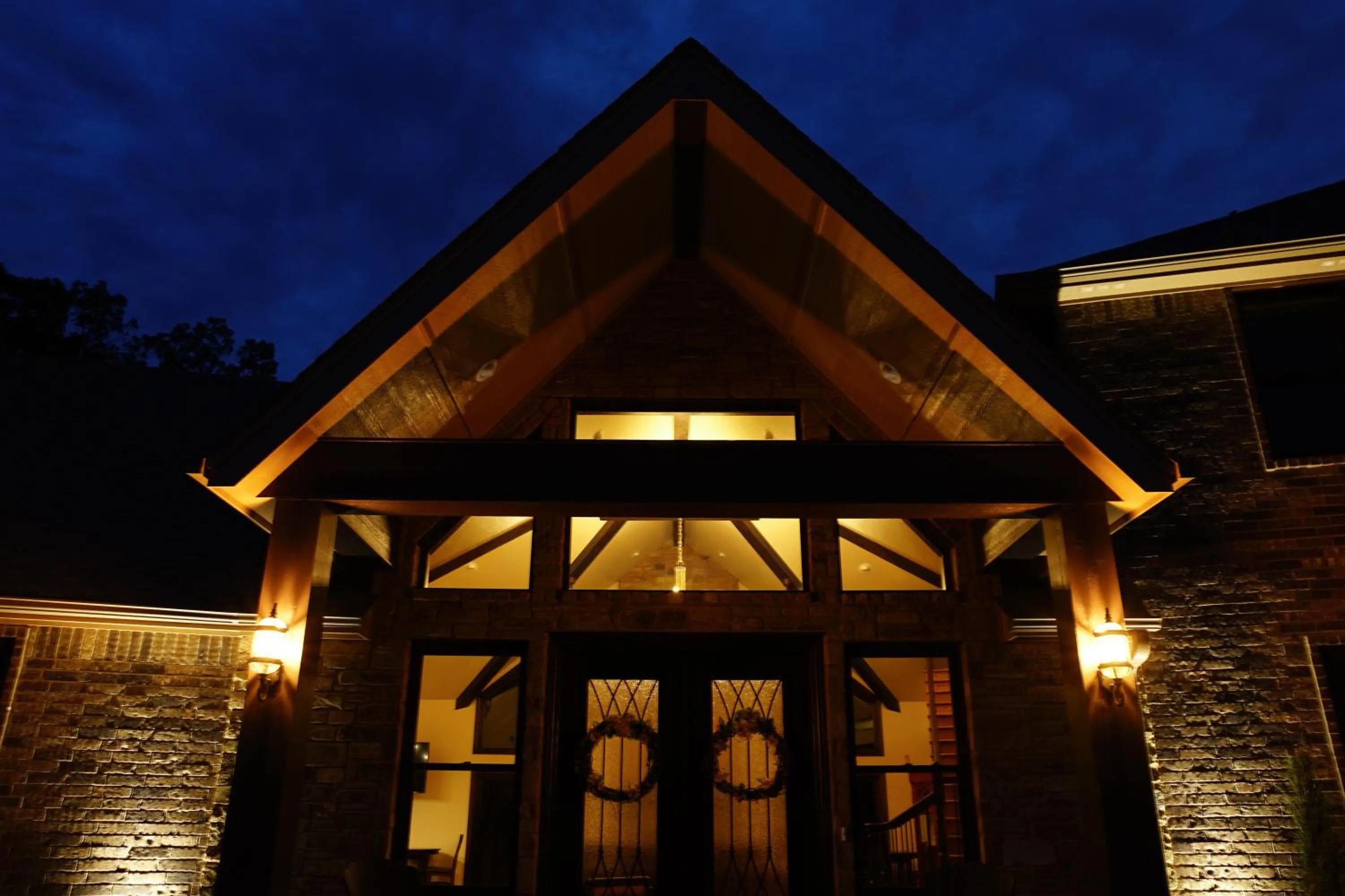 Property building in Hidden Meadows Bed and Breakfast