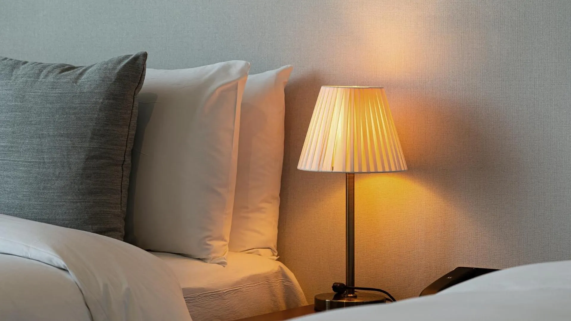 Bed in Hotel JCS Yeosu