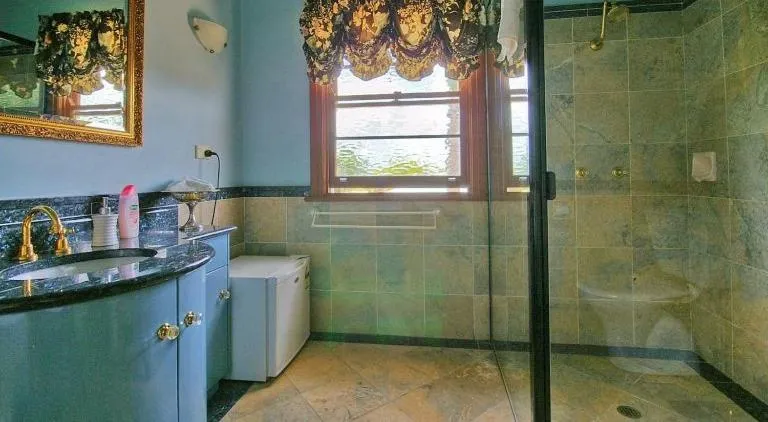 Melville House Bed and Breakfast