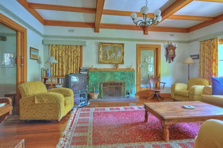 Melville House Bed and Breakfast