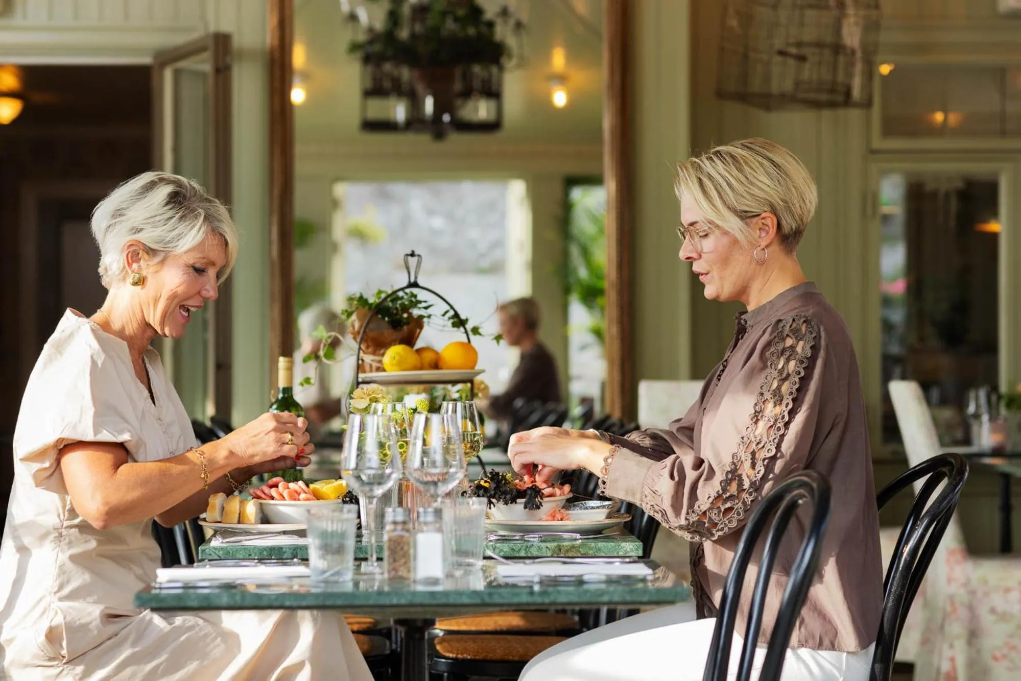 Restaurant/places to eat in Strandflickornas Annex Gula Villan