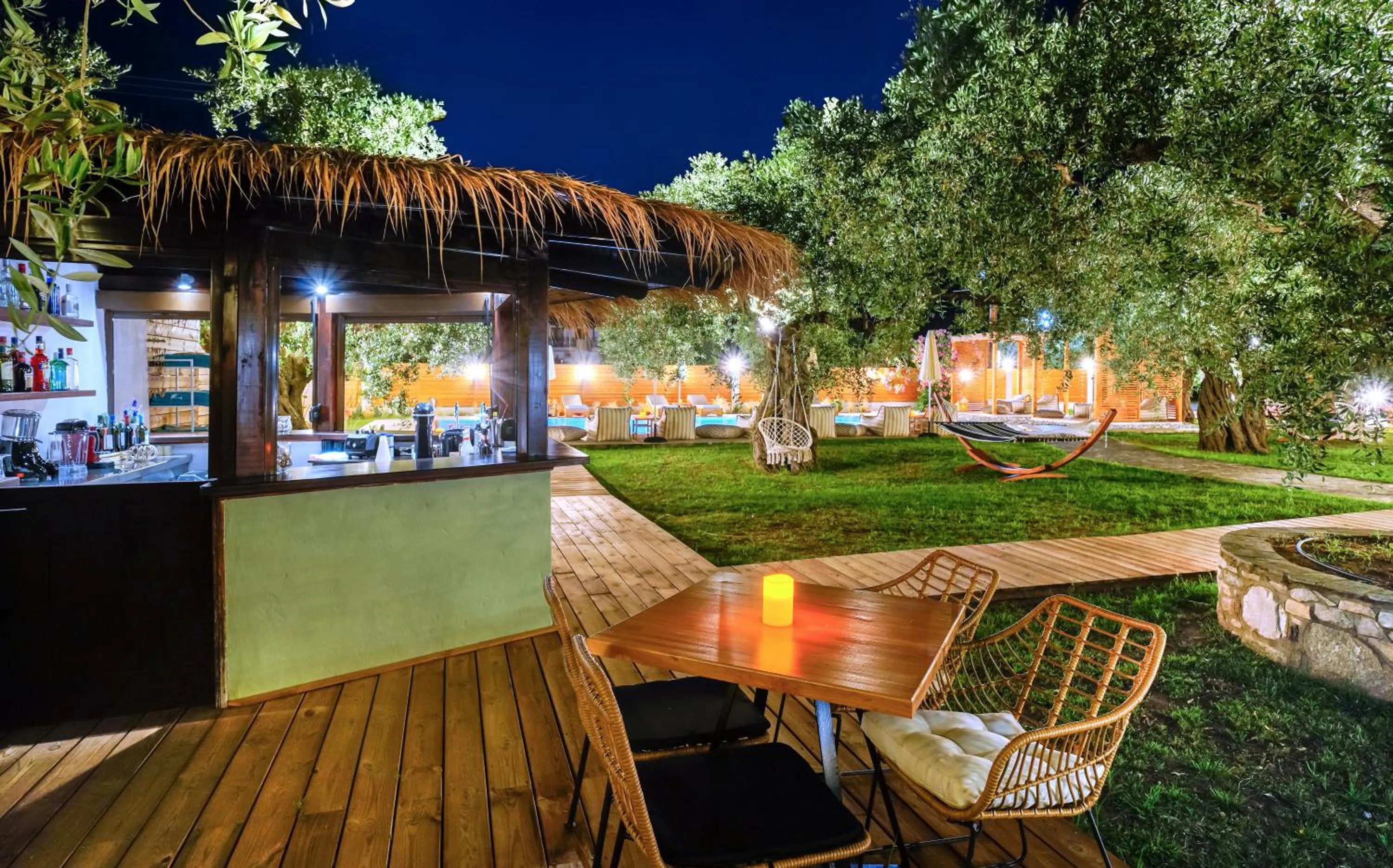 Garden in Nefeli Fresh Hotel by Del Mare