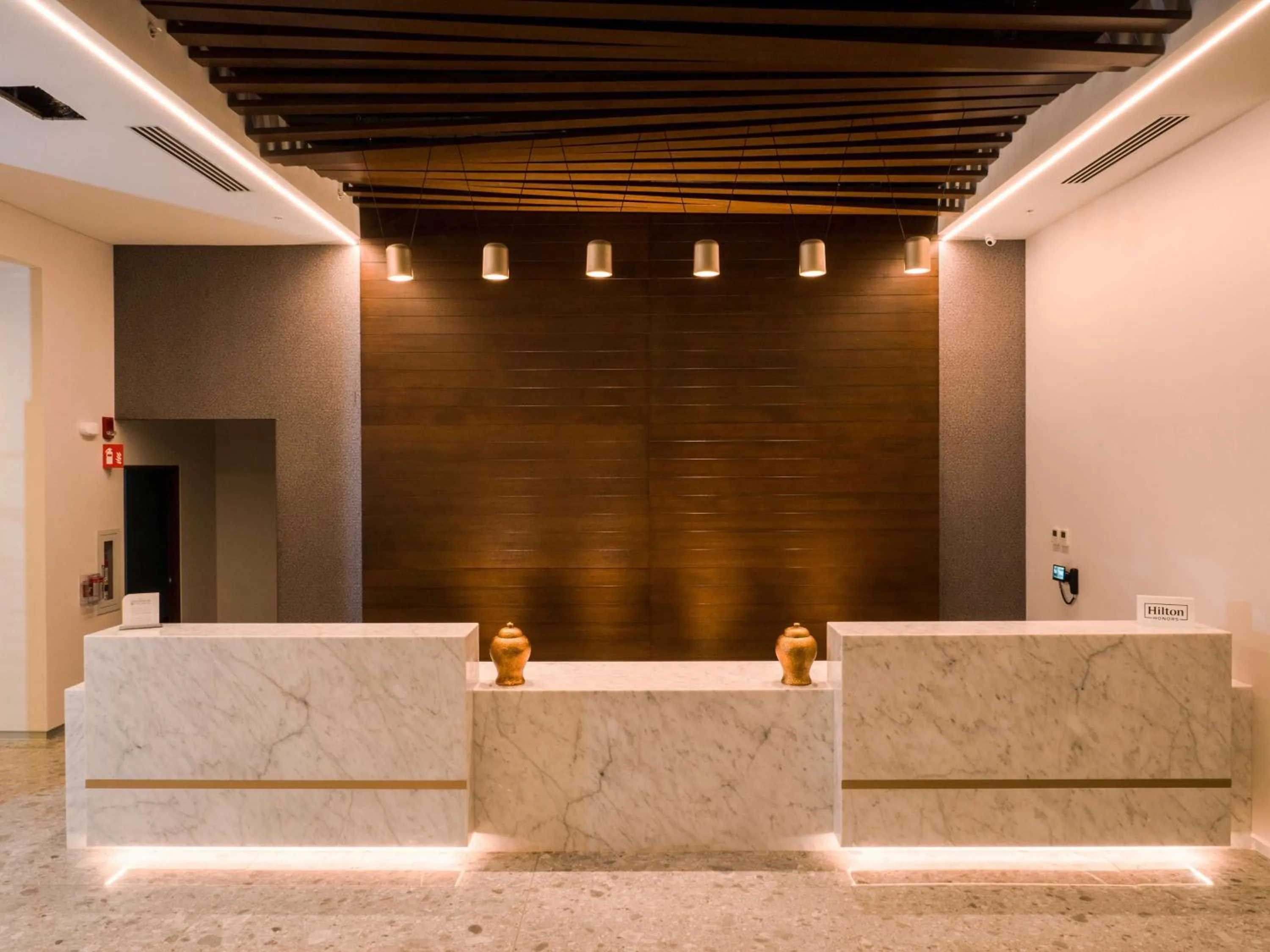 Lobby or reception in Hilton Garden Inn Santa Ana, San Jose