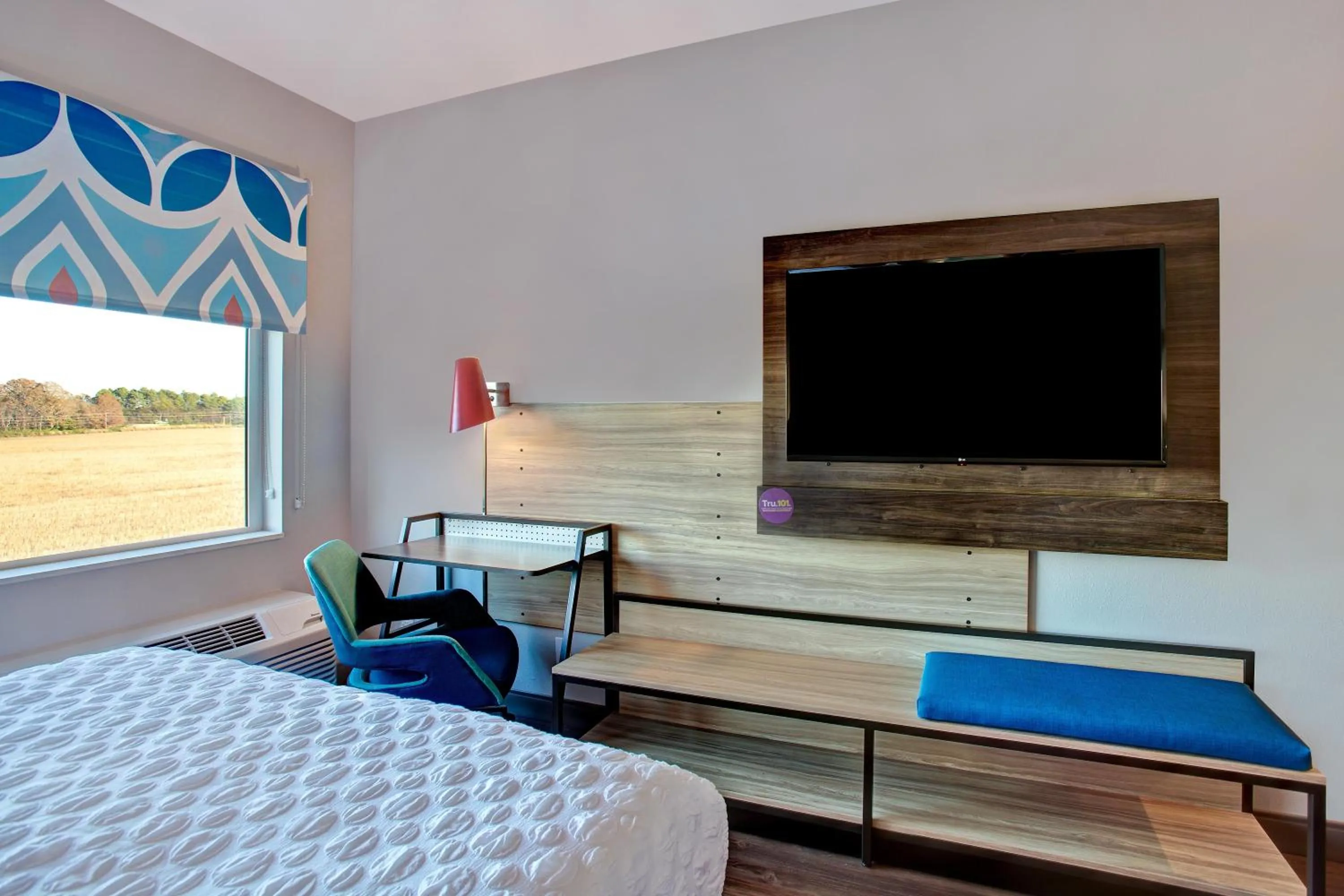 Bed in Tru By Hilton Alcoa Knoxville Airport, Tn