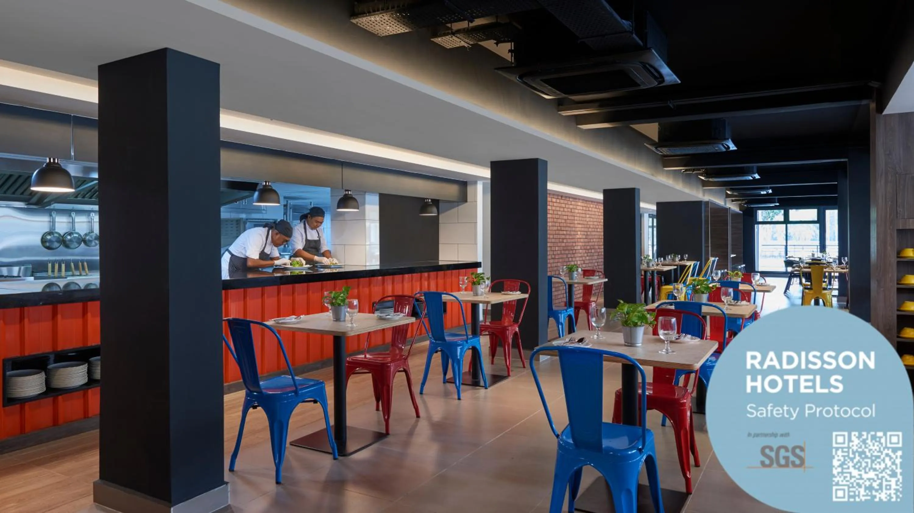 Restaurant/places to eat in Park Inn by Radisson Putrajaya