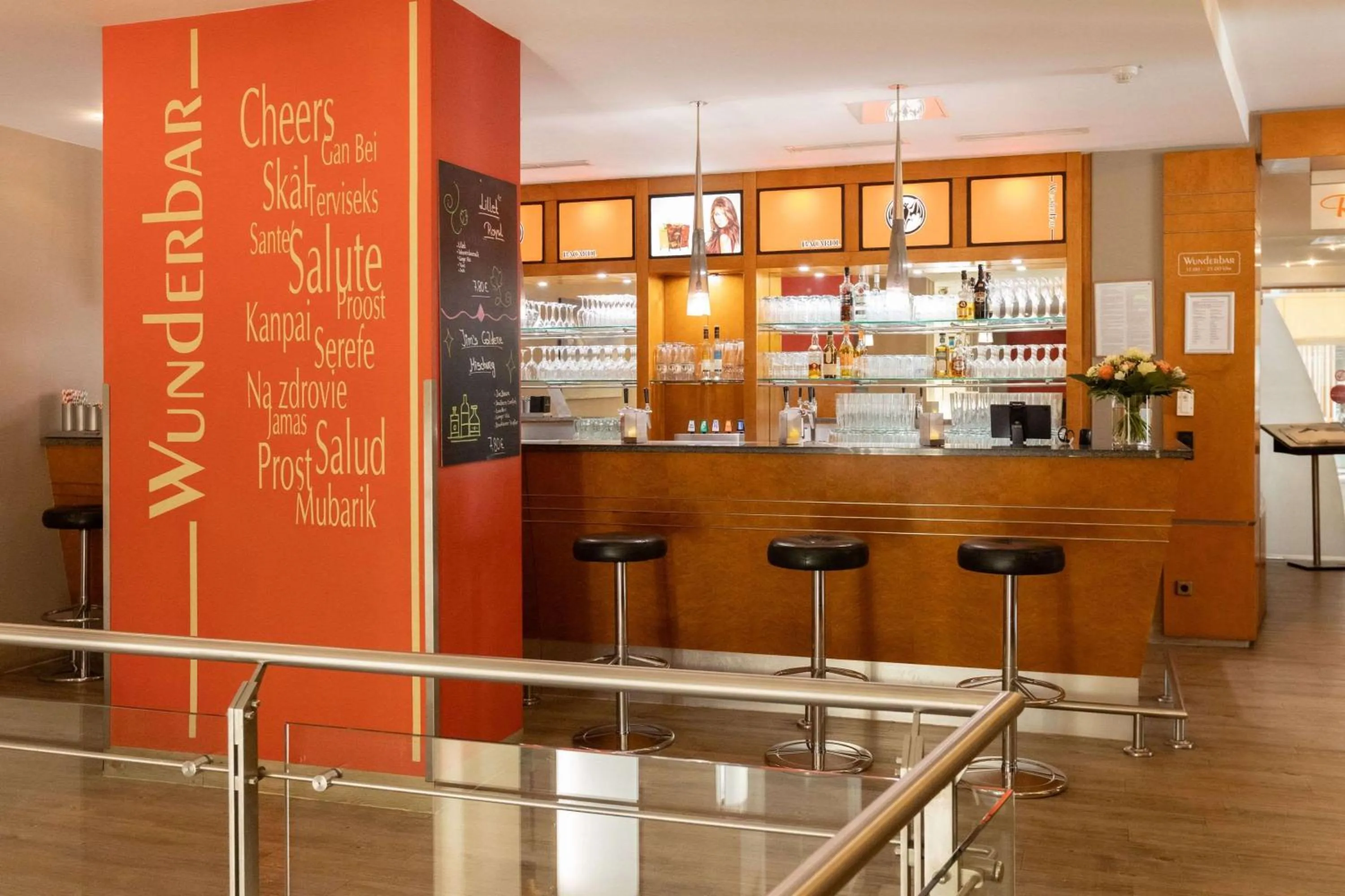 Lounge or bar in Best Western Plus Hotel Bautzen