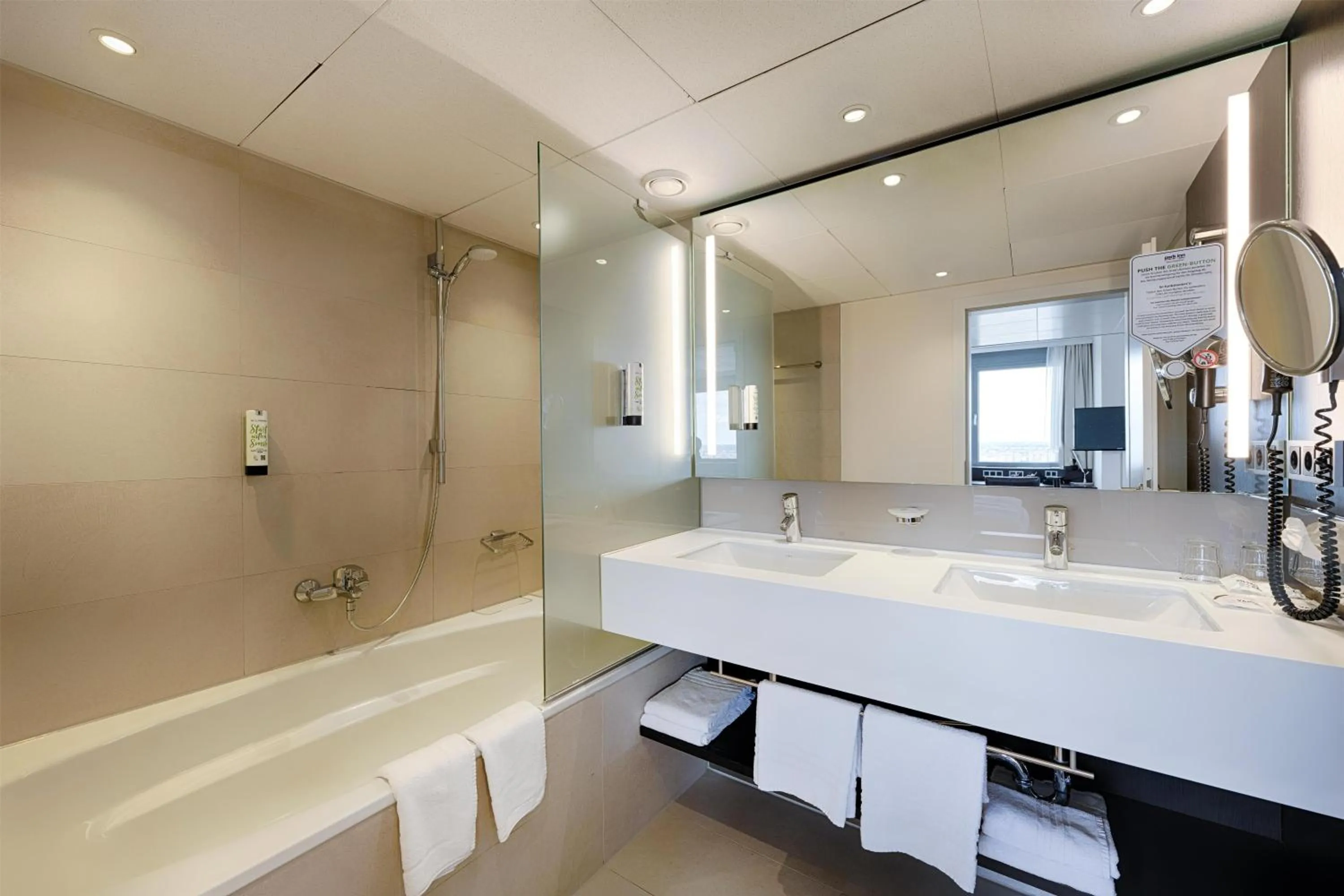 Bathroom in Park Inn by Radisson Berlin Alexanderplatz